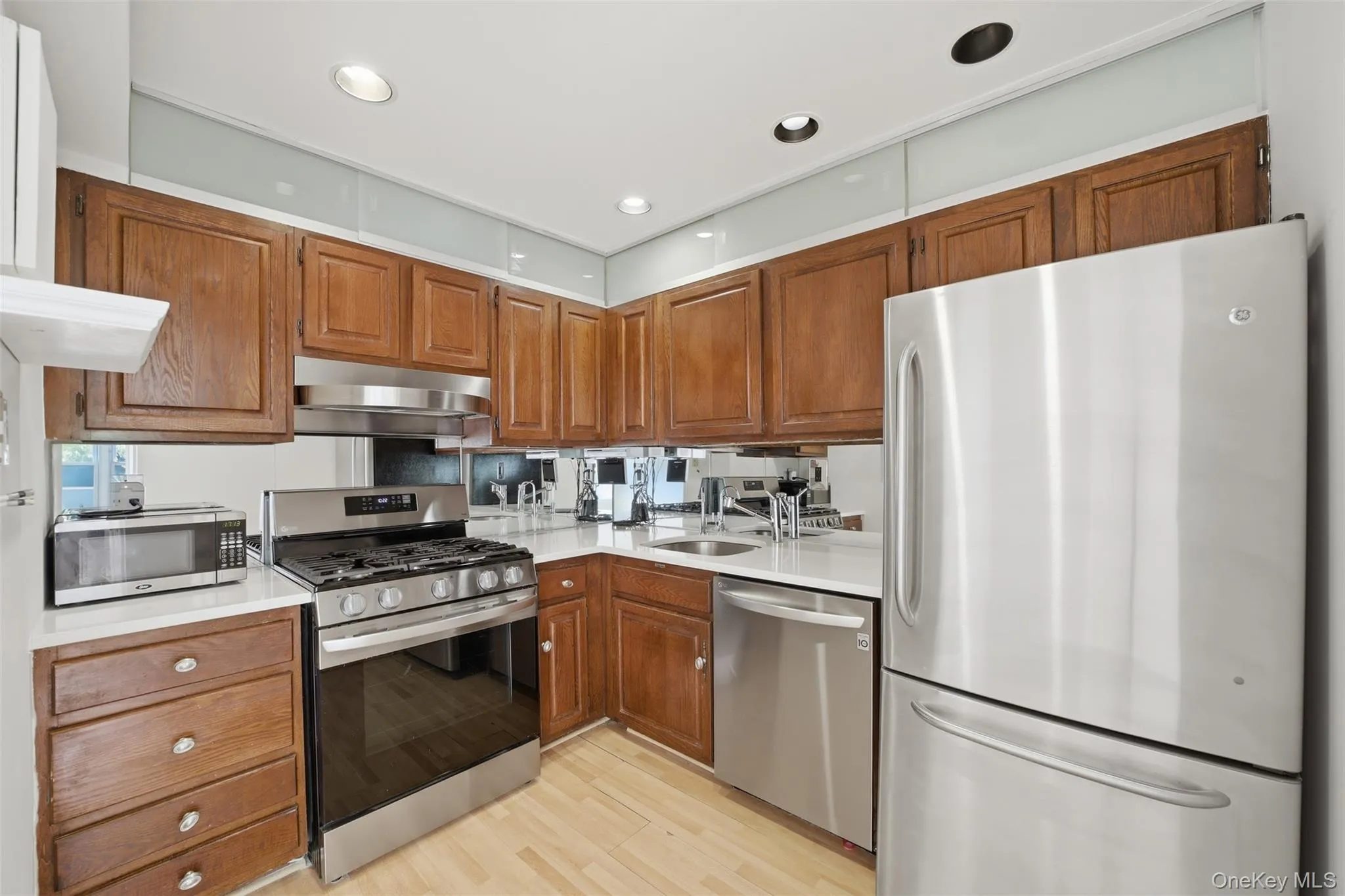 149 Fenimore Road, Mamaroneck, NY, 2 Bedrooms Bedrooms, 4 Rooms Rooms,1 BathroomBathrooms,Residential Lease,For Rent,Fenimore,0,1041880 149 Fenimore Road, Mamaroneck, NY, 2 Bedrooms Bedrooms, 4 Rooms Rooms,1 BathroomBathrooms,Residential Lease,For Rent,Fenimore,0,1041880