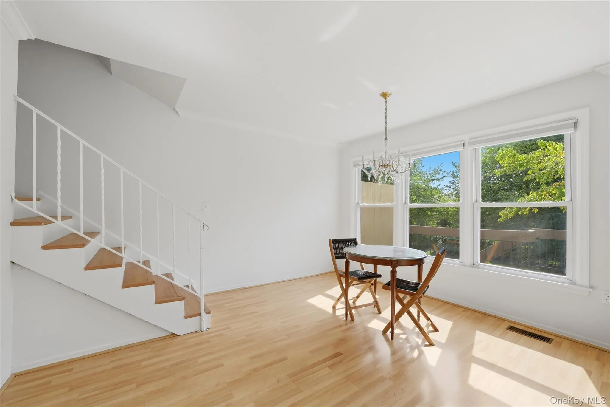 149 Fenimore Road, Mamaroneck, NY, 2 Bedrooms Bedrooms, 4 Rooms Rooms,1 BathroomBathrooms,Residential Lease,For Rent,Fenimore,0,1041880 149 Fenimore Road, Mamaroneck, NY, 2 Bedrooms Bedrooms, 4 Rooms Rooms,1 BathroomBathrooms,Residential Lease,For Rent,Fenimore,0,1041880