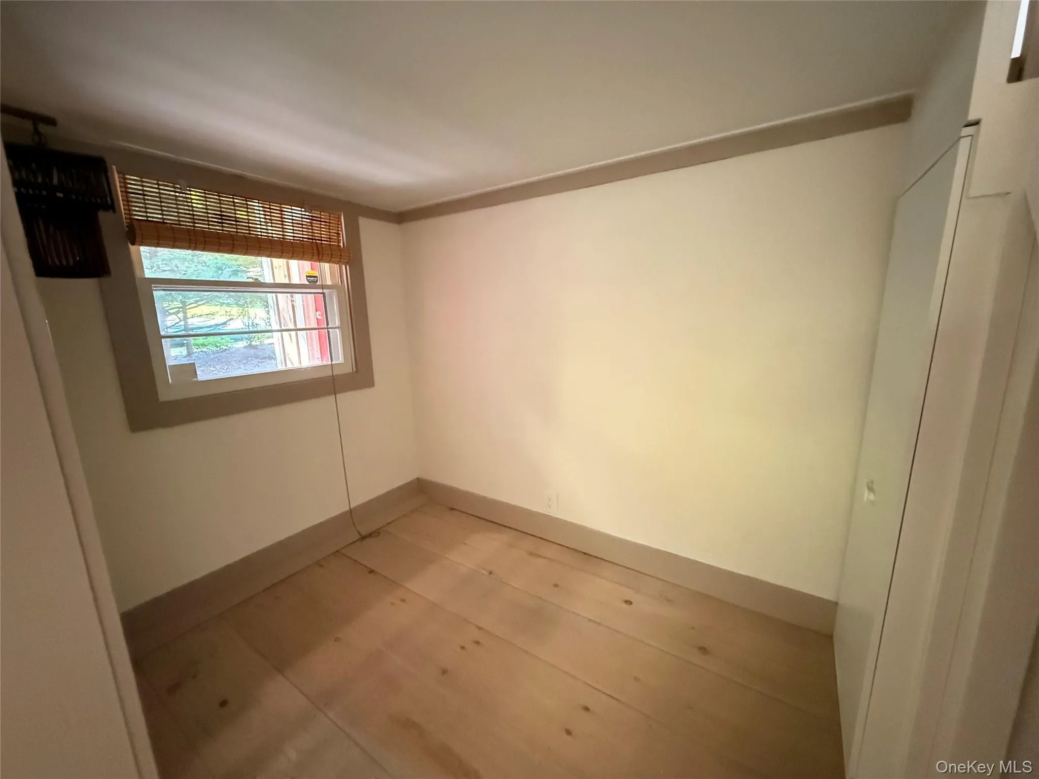 331 Thompson Street, Brookhaven, NY, 1 Bedroom Bedrooms, 3 Rooms Rooms,1 BathroomBathrooms,Residential Lease,For Rent,Thompson,0,1041881 331 Thompson Street, Brookhaven, NY, 1 Bedroom Bedrooms, 3 Rooms Rooms,1 BathroomBathrooms,Residential Lease,For Rent,Thompson,0,1041881