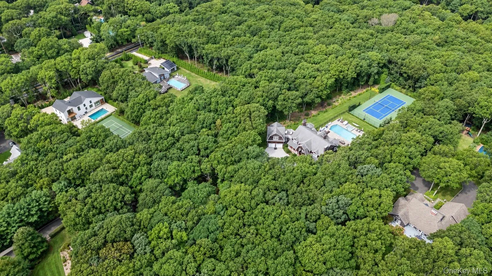 1768 Majors Path, Southampton, NY, 6 Bedrooms Bedrooms, 13 Rooms Rooms,6 BathroomsBathrooms,Residential,For Rent,Majors,0,1041882 1768 Majors Path, Southampton, NY, 6 Bedrooms Bedrooms, 13 Rooms Rooms,6 BathroomsBathrooms,Residential,For Rent,Majors,0,1041882