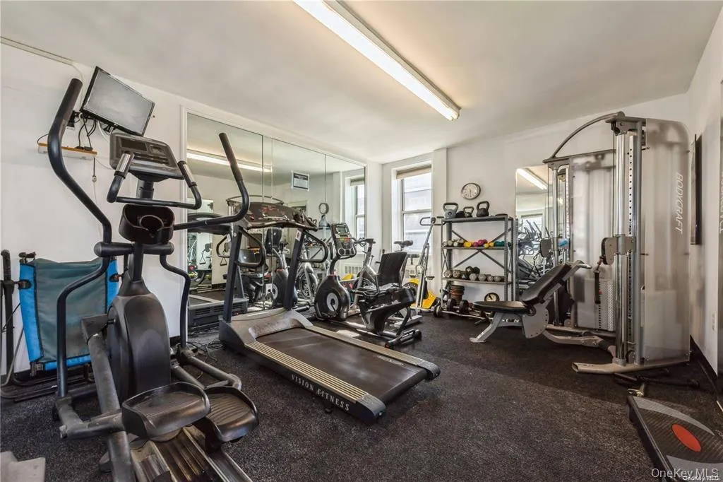 855 Broadway, Long Beach, NY, 1 Bedroom Bedrooms, 4 Rooms Rooms,1 BathroomBathrooms,Residential,For Rent,Broadway,0,1041883 855 Broadway, Long Beach, NY, 1 Bedroom Bedrooms, 4 Rooms Rooms,1 BathroomBathrooms,Residential,For Rent,Broadway,0,1041883