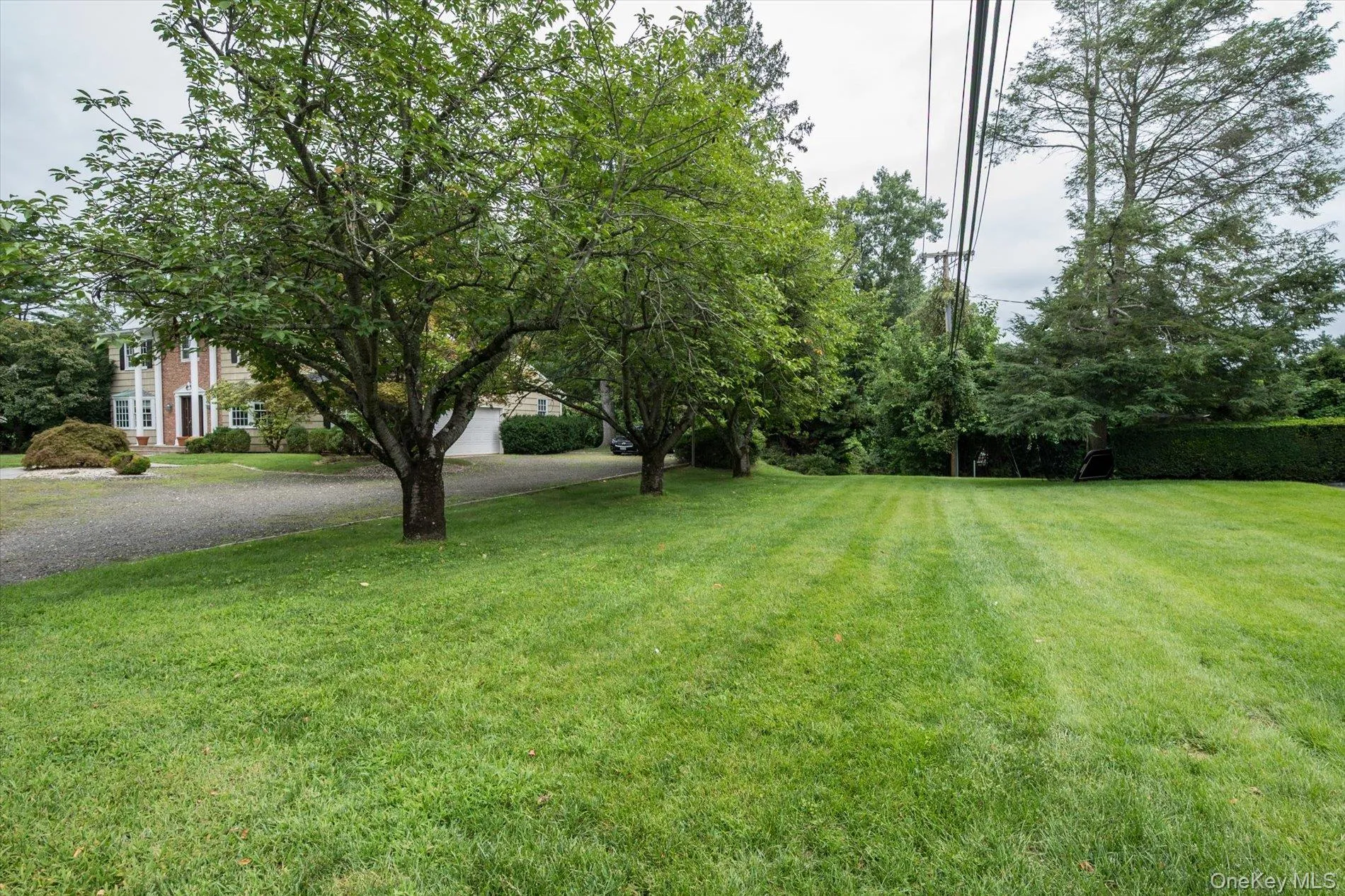8 Flamingo Road, North Hempstead, NY, 6 Bedrooms Bedrooms, 10 Rooms Rooms,3 BathroomsBathrooms,Residential Lease,For Rent,Flamingo,0,1041884 8 Flamingo Road, North Hempstead, NY, 6 Bedrooms Bedrooms, 10 Rooms Rooms,3 BathroomsBathrooms,Residential Lease,For Rent,Flamingo,0,1041884