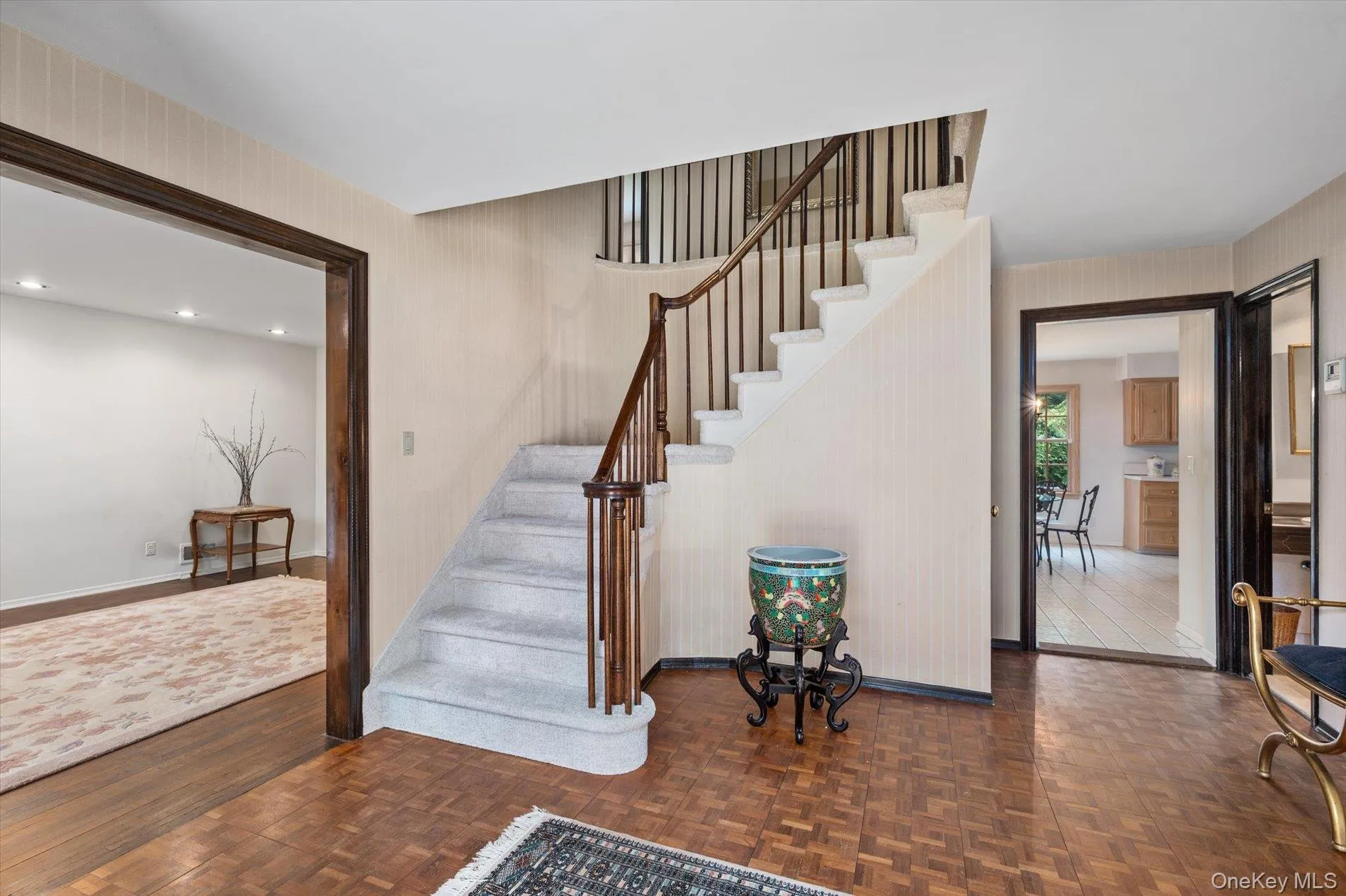 8 Flamingo Road, North Hempstead, NY, 6 Bedrooms Bedrooms, 10 Rooms Rooms,3 BathroomsBathrooms,Residential Lease,For Rent,Flamingo,0,1041884 8 Flamingo Road, North Hempstead, NY, 6 Bedrooms Bedrooms, 10 Rooms Rooms,3 BathroomsBathrooms,Residential Lease,For Rent,Flamingo,0,1041884