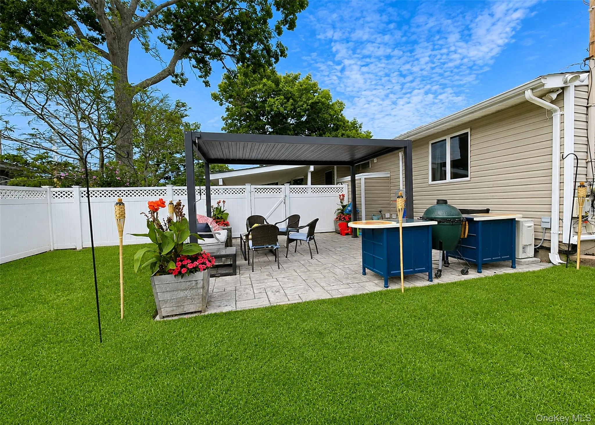 21 Duane Drive, Brookhaven, NY, 3 Bedrooms Bedrooms, 6 Rooms Rooms,2 BathroomsBathrooms,Residential,For Rent,Duane,0,1041890 21 Duane Drive, Brookhaven, NY, 3 Bedrooms Bedrooms, 6 Rooms Rooms,2 BathroomsBathrooms,Residential,For Rent,Duane,0,1041890