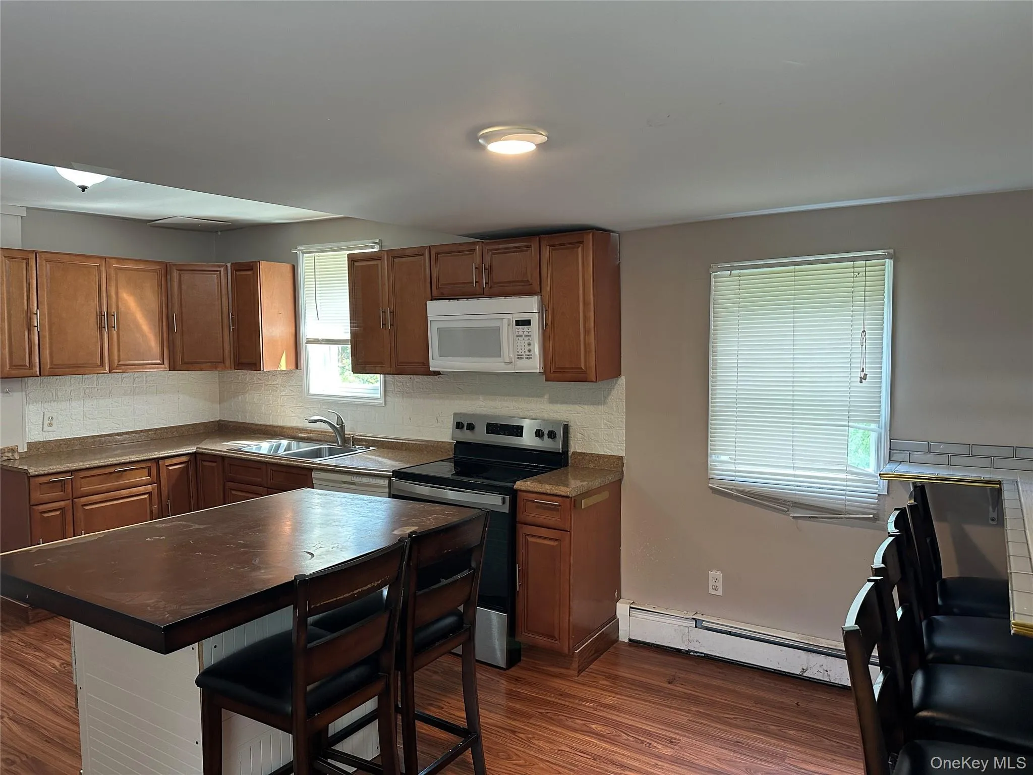 19 & 25 Finch Street, Rockland, NY, 6 Bedrooms Bedrooms, 10 Rooms Rooms,2 BathroomsBathrooms,Residential,For Rent,Finch,0,1041891 19 & 25 Finch Street, Rockland, NY, 6 Bedrooms Bedrooms, 10 Rooms Rooms,2 BathroomsBathrooms,Residential,For Rent,Finch,0,1041891
