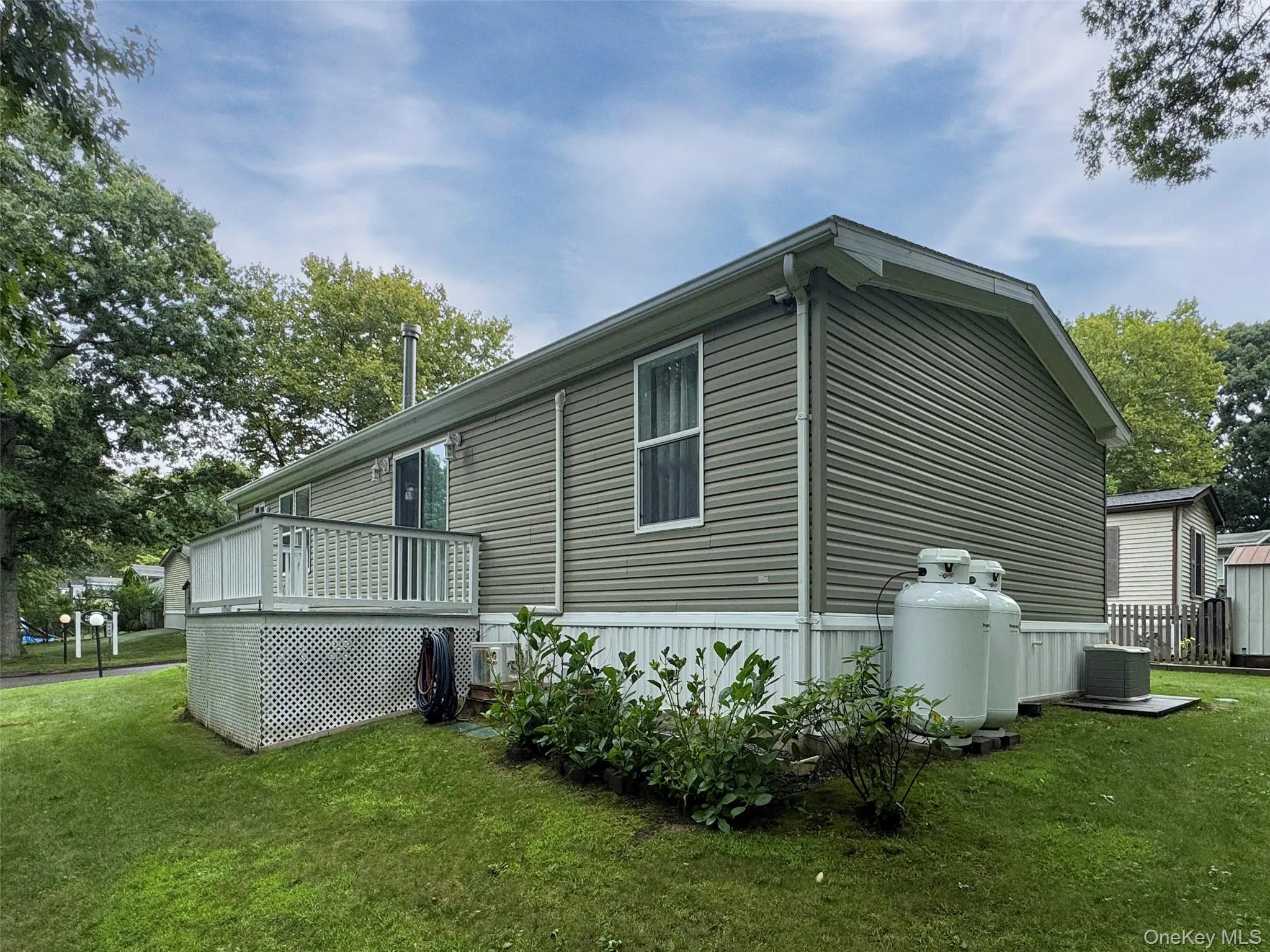 1800 Osborn Ave. Unit 1E Osborn, Riverhead, NY, 3 Bedrooms Bedrooms, 5 Rooms Rooms,2 BathroomsBathrooms,Residential,For Rent,Osborn,0,1041892 1800 Osborn Ave. Unit 1E Osborn, Riverhead, NY, 3 Bedrooms Bedrooms, 5 Rooms Rooms,2 BathroomsBathrooms,Residential,For Rent,Osborn,0,1041892