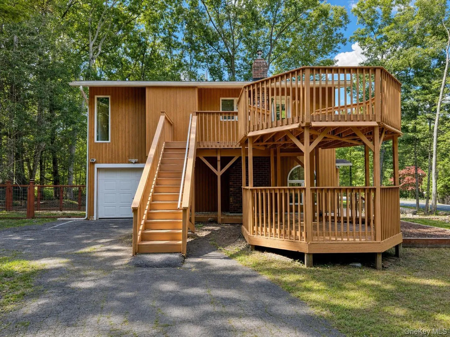 33 Buckingham Circle, Thompson, NY, 3 Bedrooms Bedrooms, 6 Rooms Rooms,2 BathroomsBathrooms,Residential,For Rent,Buckingham,0,1041893 33 Buckingham Circle, Thompson, NY, 3 Bedrooms Bedrooms, 6 Rooms Rooms,2 BathroomsBathrooms,Residential,For Rent,Buckingham,0,1041893