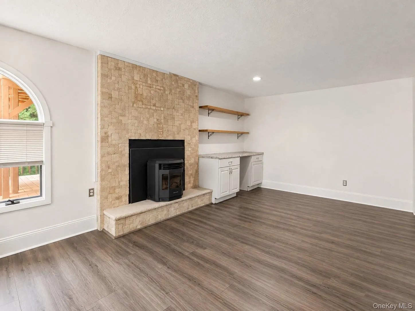 33 Buckingham Circle, Thompson, NY, 3 Bedrooms Bedrooms, 6 Rooms Rooms,2 BathroomsBathrooms,Residential,For Rent,Buckingham,0,1041893 33 Buckingham Circle, Thompson, NY, 3 Bedrooms Bedrooms, 6 Rooms Rooms,2 BathroomsBathrooms,Residential,For Rent,Buckingham,0,1041893