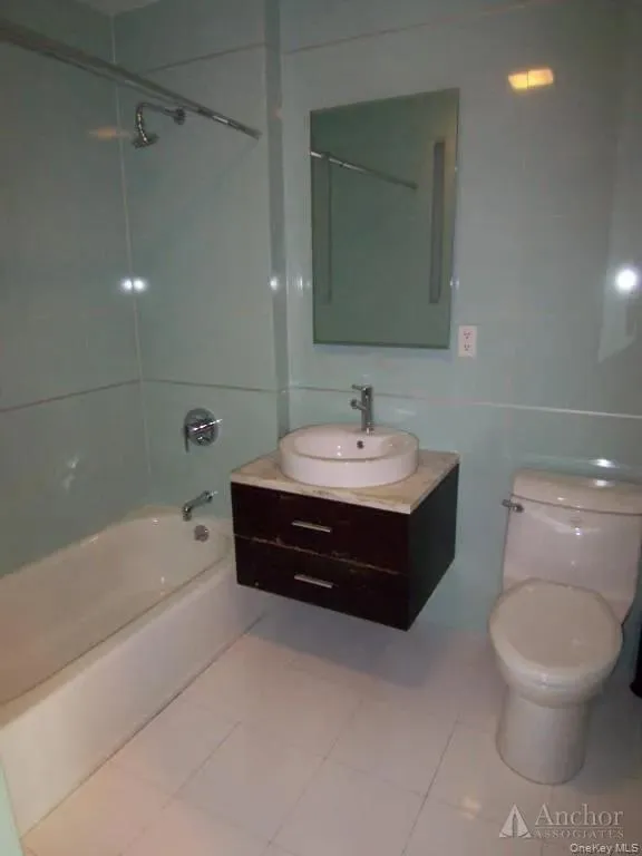 30-80 21st Street, New York, NY, 2 Bedrooms Bedrooms, 6 Rooms Rooms,2 BathroomsBathrooms,Residential Lease,For Rent,21st,0,1041896 30-80 21st Street, New York, NY, 2 Bedrooms Bedrooms, 6 Rooms Rooms,2 BathroomsBathrooms,Residential Lease,For Rent,21st,0,1041896