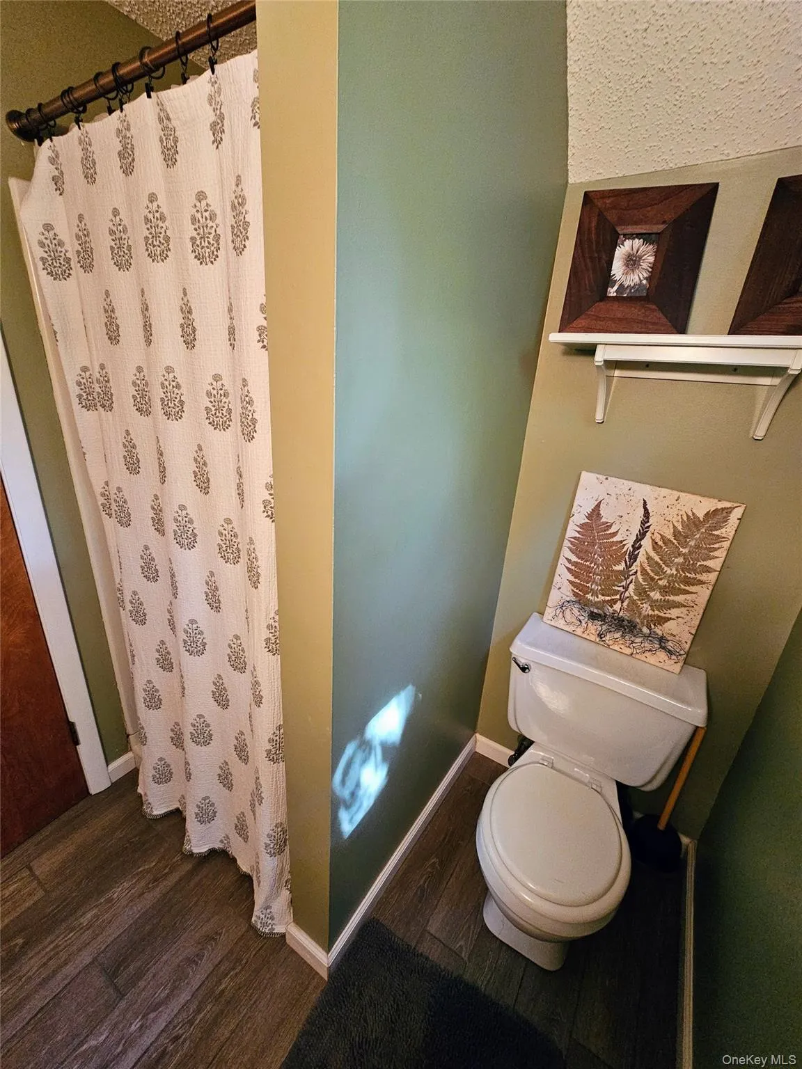 27 Fox Run, Fallsburg, NY, 2 Bedrooms Bedrooms, 6 Rooms Rooms,2 BathroomsBathrooms,Residential,For Rent,Fox,0,1041901 27 Fox Run, Fallsburg, NY, 2 Bedrooms Bedrooms, 6 Rooms Rooms,2 BathroomsBathrooms,Residential,For Rent,Fox,0,1041901