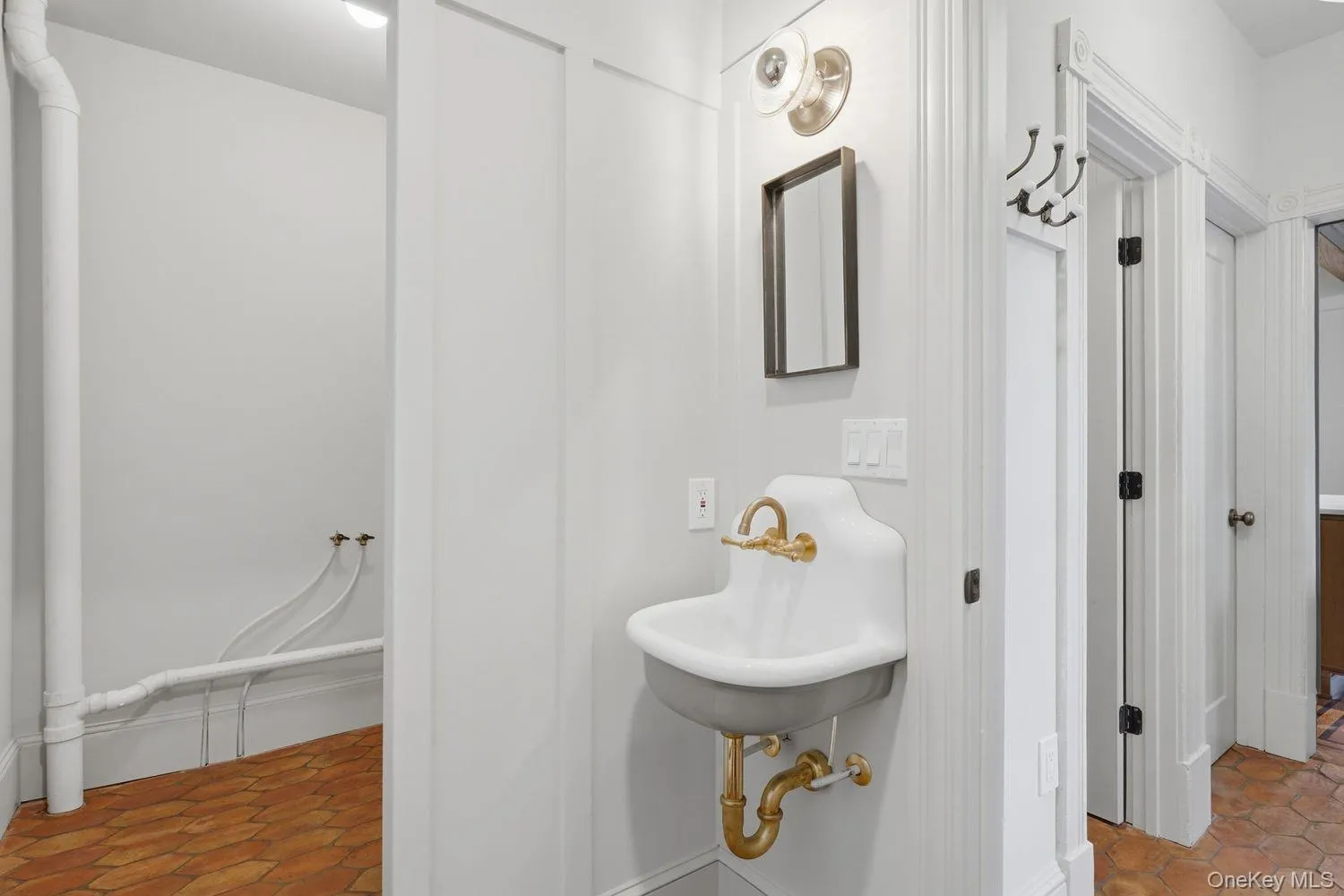 31 Stuyvesant Street, Kingston, NY, 4 Bedrooms Bedrooms, 8 Rooms Rooms,2 BathroomsBathrooms,Residential,For Rent,Stuyvesant,0,1041904 31 Stuyvesant Street, Kingston, NY, 4 Bedrooms Bedrooms, 8 Rooms Rooms,2 BathroomsBathrooms,Residential,For Rent,Stuyvesant,0,1041904