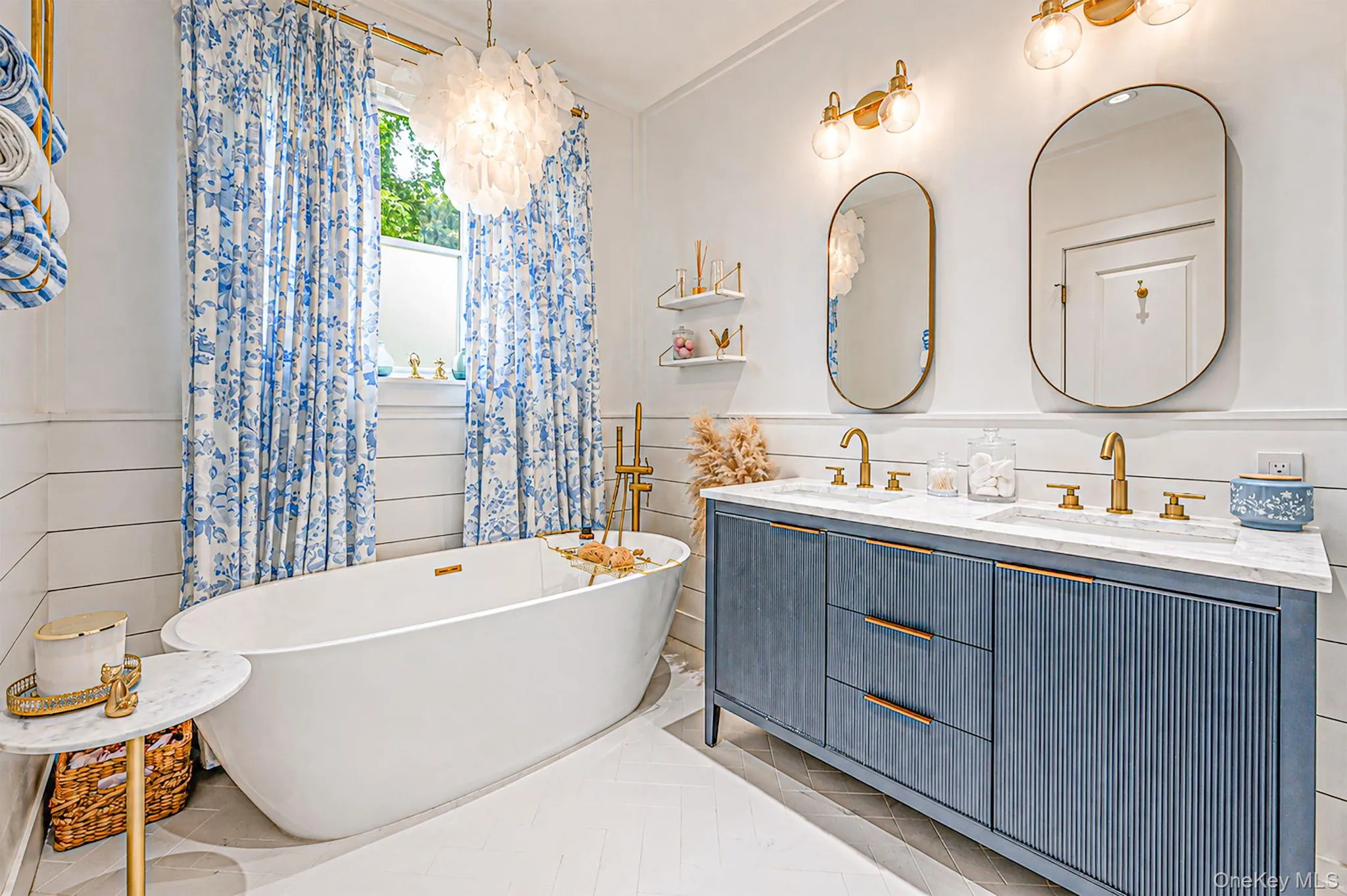 24 Pond Crossing, Southampton, NY, 3 Bedrooms Bedrooms, 12 Rooms Rooms,3 BathroomsBathrooms,Residential,For Rent,Pond,0,1041905 24 Pond Crossing, Southampton, NY, 3 Bedrooms Bedrooms, 12 Rooms Rooms,3 BathroomsBathrooms,Residential,For Rent,Pond,0,1041905