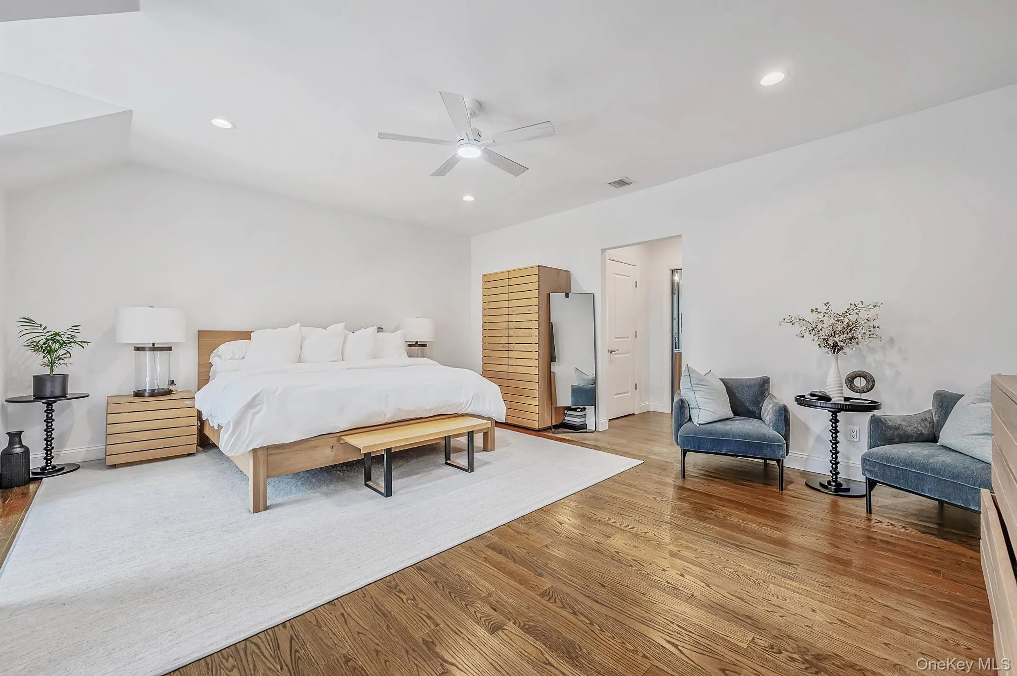 24 Pond Crossing, Southampton, NY, 3 Bedrooms Bedrooms, 12 Rooms Rooms,3 BathroomsBathrooms,Residential,For Rent,Pond,0,1041905 24 Pond Crossing, Southampton, NY, 3 Bedrooms Bedrooms, 12 Rooms Rooms,3 BathroomsBathrooms,Residential,For Rent,Pond,0,1041905