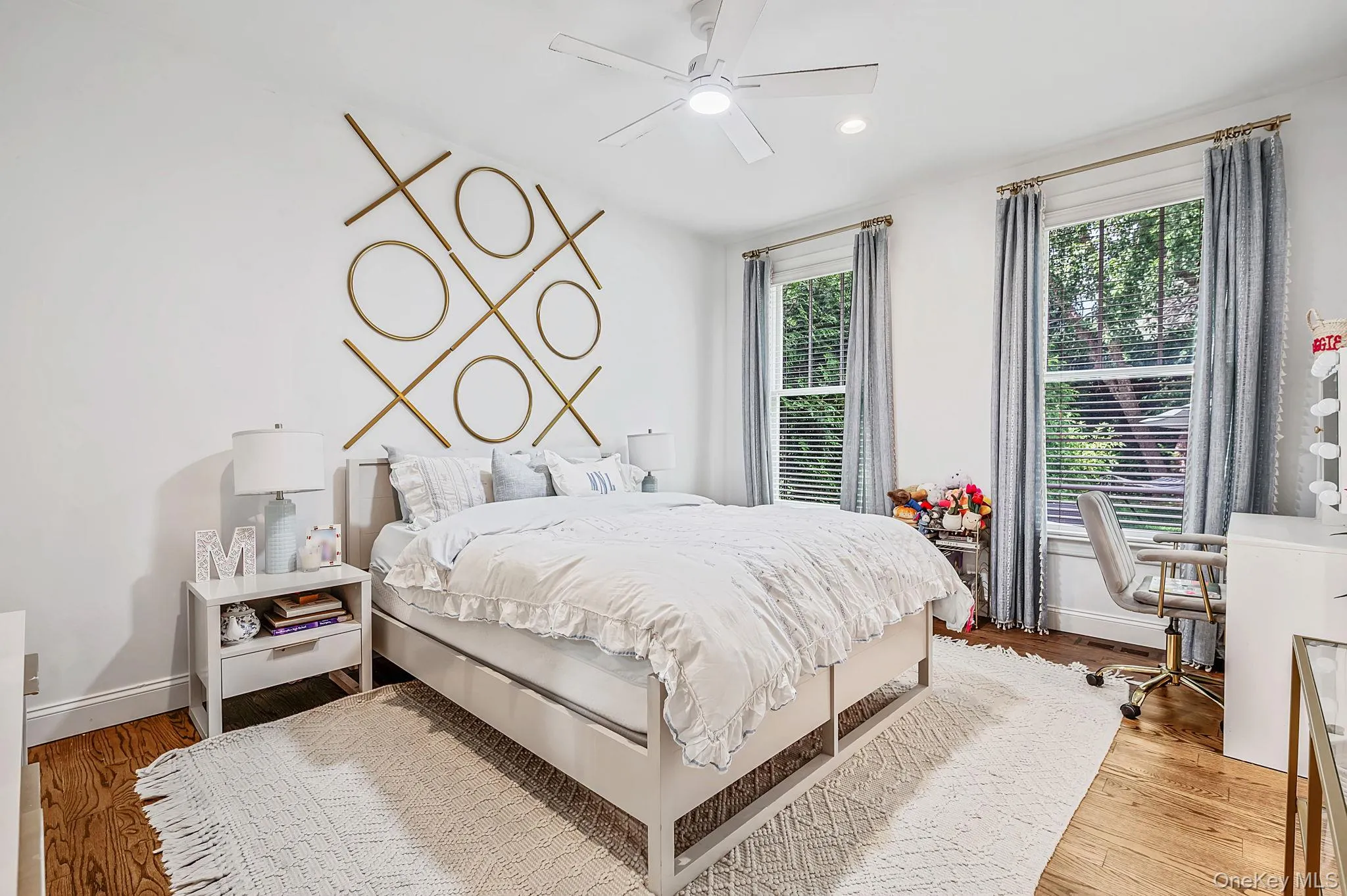 24 Pond Crossing, Southampton, NY, 3 Bedrooms Bedrooms, 12 Rooms Rooms,3 BathroomsBathrooms,Residential,For Rent,Pond,0,1041905 24 Pond Crossing, Southampton, NY, 3 Bedrooms Bedrooms, 12 Rooms Rooms,3 BathroomsBathrooms,Residential,For Rent,Pond,0,1041905