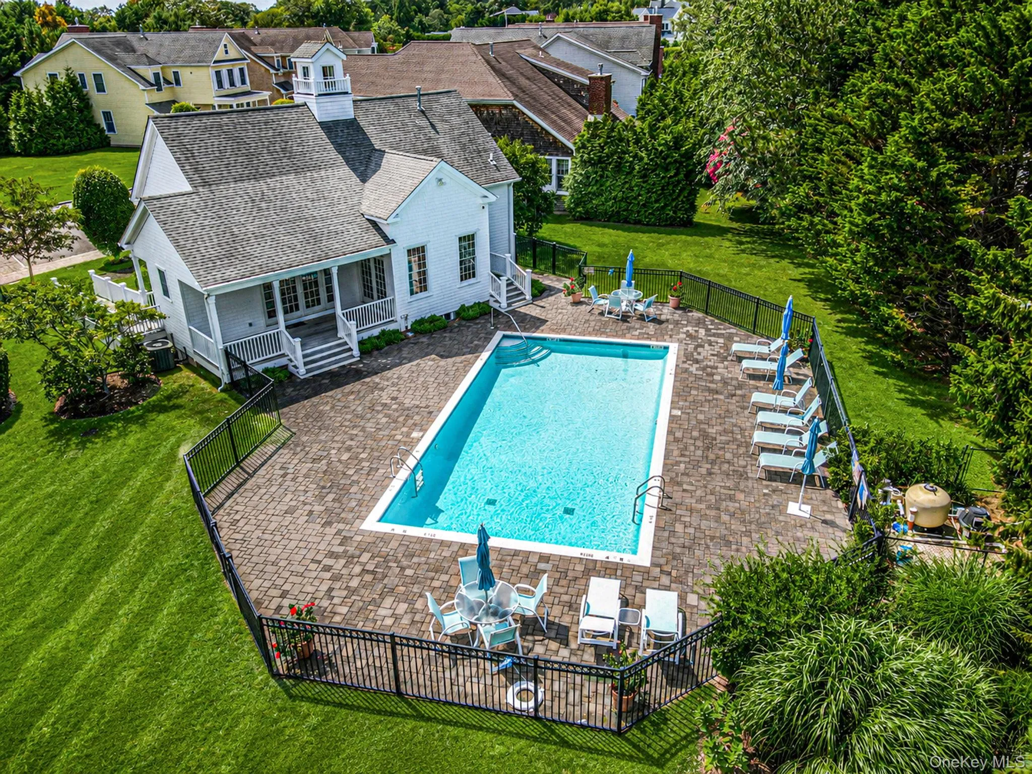 24 Pond Crossing, Southampton, NY, 3 Bedrooms Bedrooms, 12 Rooms Rooms,3 BathroomsBathrooms,Residential,For Rent,Pond,0,1041905 24 Pond Crossing, Southampton, NY, 3 Bedrooms Bedrooms, 12 Rooms Rooms,3 BathroomsBathrooms,Residential,For Rent,Pond,0,1041905