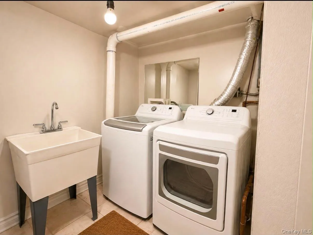 35 Cortlandt Street, Mount Vernon, NY, 5 Bedrooms Bedrooms, 7 Rooms Rooms,2 BathroomsBathrooms,Residential,For Rent,Cortlandt Street,0,1041908 35 Cortlandt Street, Mount Vernon, NY, 5 Bedrooms Bedrooms, 7 Rooms Rooms,2 BathroomsBathrooms,Residential,For Rent,Cortlandt Street,0,1041908