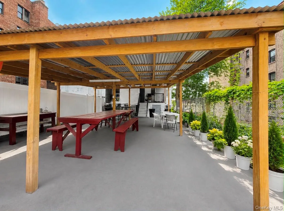 35 Cortlandt Street, Mount Vernon, NY, 5 Bedrooms Bedrooms, 7 Rooms Rooms,2 BathroomsBathrooms,Residential,For Rent,Cortlandt Street,0,1041908 35 Cortlandt Street, Mount Vernon, NY, 5 Bedrooms Bedrooms, 7 Rooms Rooms,2 BathroomsBathrooms,Residential,For Rent,Cortlandt Street,0,1041908