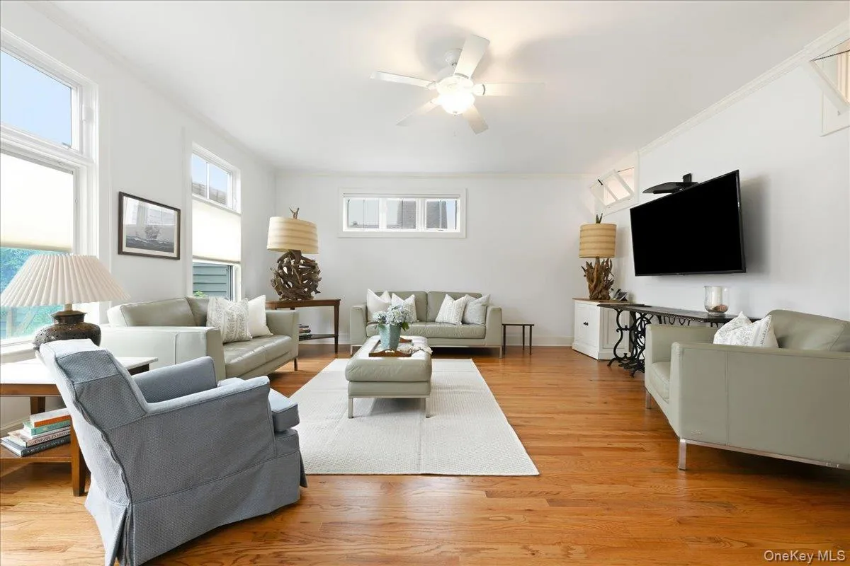 729 Penn Street, Long Beach, NY, 4 Bedrooms Bedrooms, 9 Rooms Rooms,3 BathroomsBathrooms,Residential,For Rent,Penn,0,1041909 729 Penn Street, Long Beach, NY, 4 Bedrooms Bedrooms, 9 Rooms Rooms,3 BathroomsBathrooms,Residential,For Rent,Penn,0,1041909