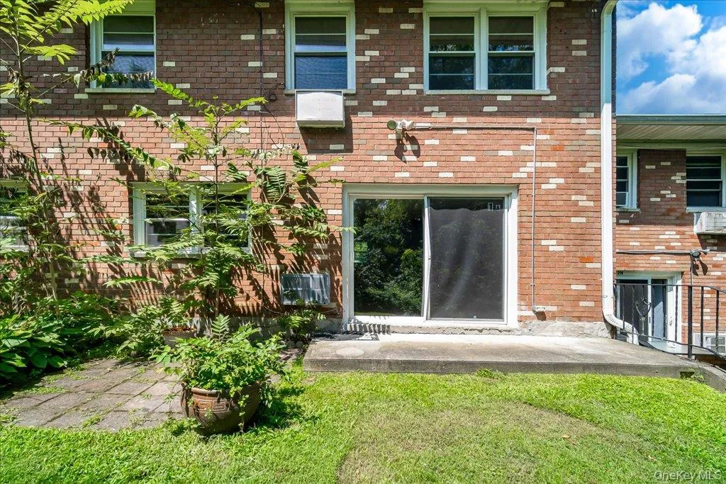 1 Alpine Drive, Wappinger, NY, 3 Bedrooms Bedrooms, 6 Rooms Rooms,1 BathroomBathrooms,Residential,For Rent,Alpine,0,1041911 1 Alpine Drive, Wappinger, NY, 3 Bedrooms Bedrooms, 6 Rooms Rooms,1 BathroomBathrooms,Residential,For Rent,Alpine,0,1041911