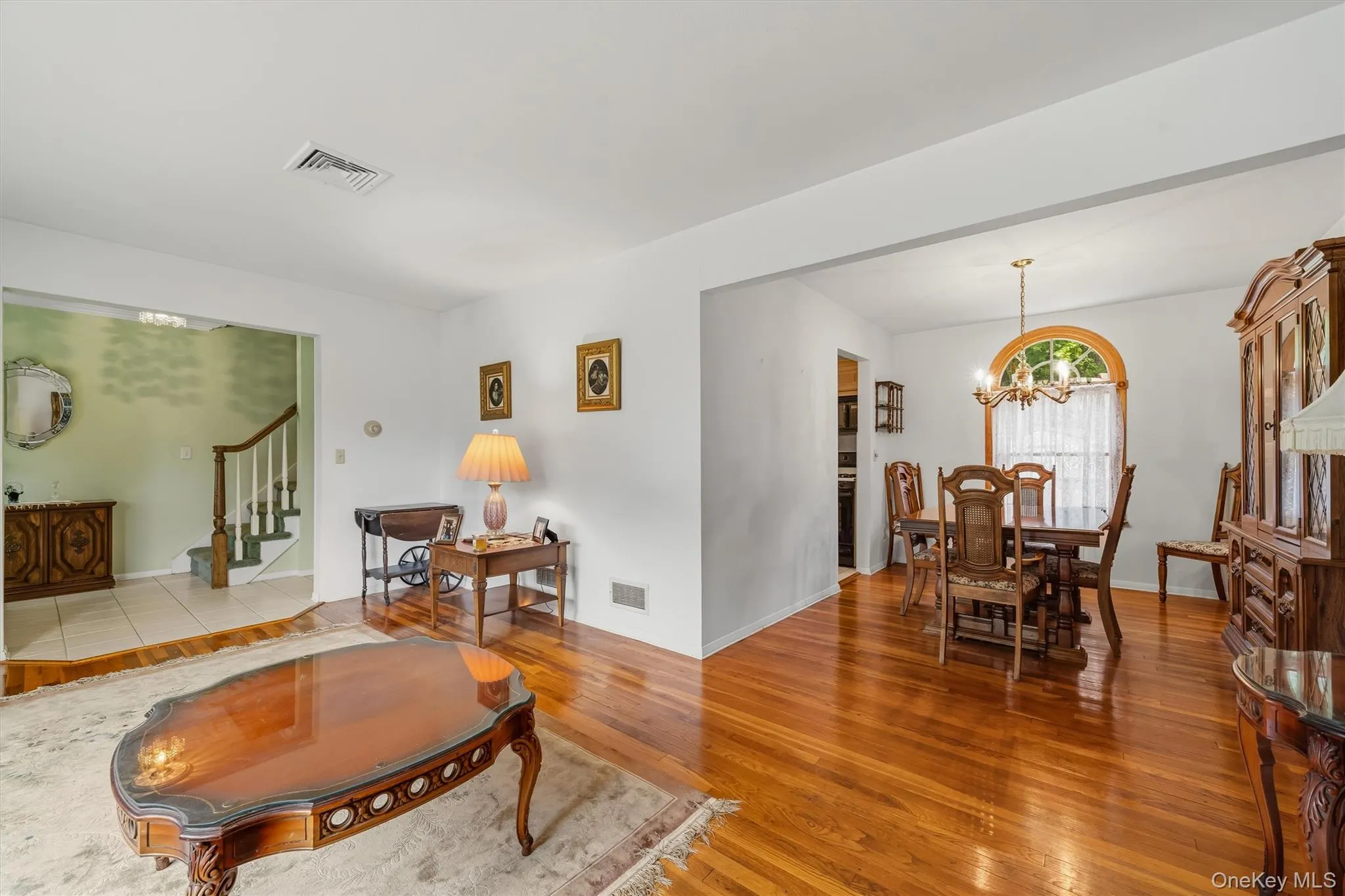 92 Edgewood Drive, Orangetown, NY, 4 Bedrooms Bedrooms, 9 Rooms Rooms,2 BathroomsBathrooms,Residential,For Rent,Edgewood,0,1041913 92 Edgewood Drive, Orangetown, NY, 4 Bedrooms Bedrooms, 9 Rooms Rooms,2 BathroomsBathrooms,Residential,For Rent,Edgewood,0,1041913
