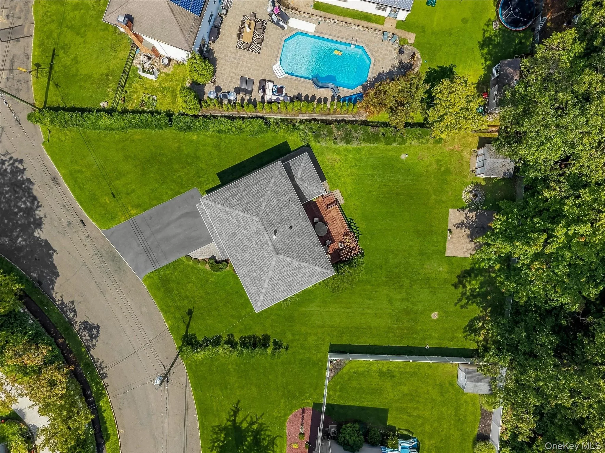 92 Edgewood Drive, Orangetown, NY, 4 Bedrooms Bedrooms, 9 Rooms Rooms,2 BathroomsBathrooms,Residential,For Rent,Edgewood,0,1041913 92 Edgewood Drive, Orangetown, NY, 4 Bedrooms Bedrooms, 9 Rooms Rooms,2 BathroomsBathrooms,Residential,For Rent,Edgewood,0,1041913