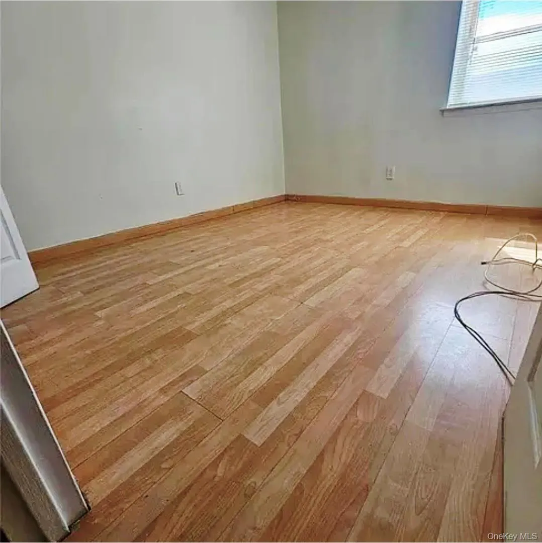 Smaller bedroom Smaller bedroom