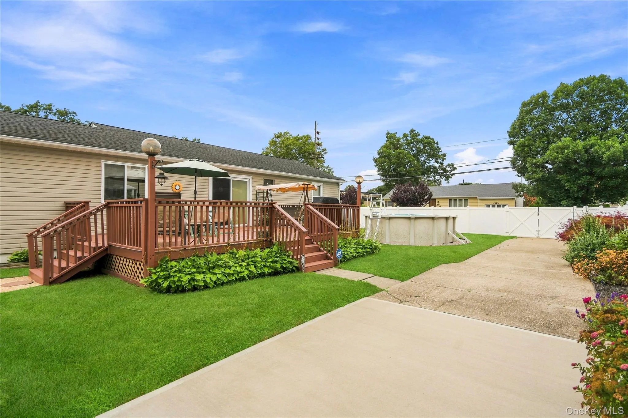 494 Putnam Avenue, Babylon, NY, 3 Bedrooms Bedrooms, 7 Rooms Rooms,1 BathroomBathrooms,Residential,For Rent,Putnam,0,1041915 494 Putnam Avenue, Babylon, NY, 3 Bedrooms Bedrooms, 7 Rooms Rooms,1 BathroomBathrooms,Residential,For Rent,Putnam,0,1041915