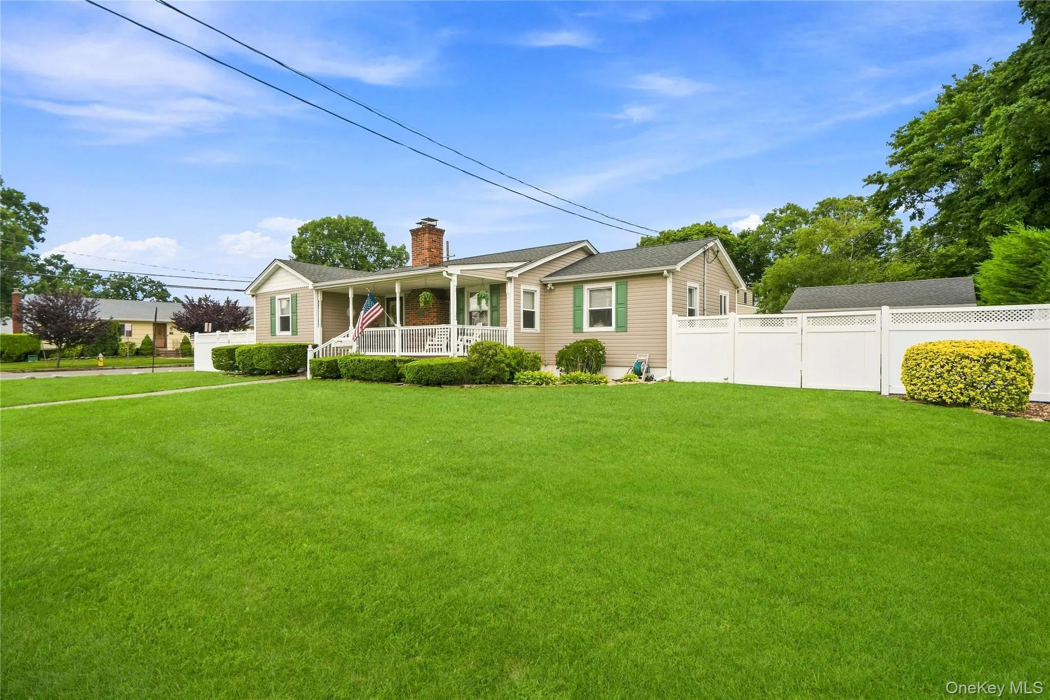494 Putnam Avenue, Babylon, NY, 3 Bedrooms Bedrooms, 7 Rooms Rooms,1 BathroomBathrooms,Residential,For Rent,Putnam,0,1041915 494 Putnam Avenue, Babylon, NY, 3 Bedrooms Bedrooms, 7 Rooms Rooms,1 BathroomBathrooms,Residential,For Rent,Putnam,0,1041915