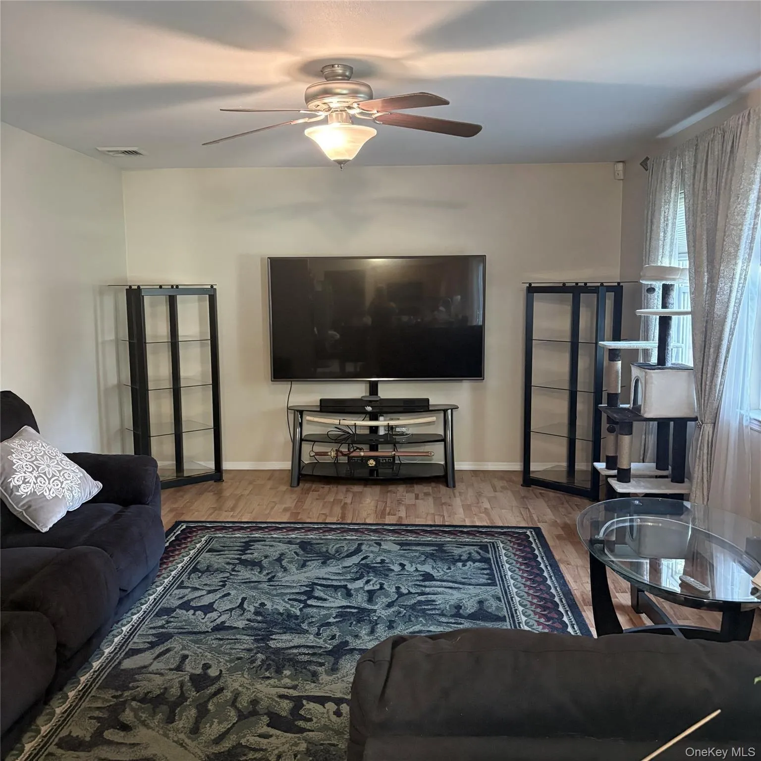 109 Crestwood Drive, Brookhaven, NY, 4 Bedrooms Bedrooms, 8 Rooms Rooms,2 BathroomsBathrooms,Residential,For Rent,Crestwood,0,1041918 109 Crestwood Drive, Brookhaven, NY, 4 Bedrooms Bedrooms, 8 Rooms Rooms,2 BathroomsBathrooms,Residential,For Rent,Crestwood,0,1041918