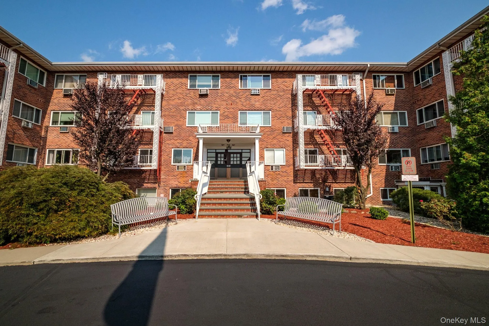 838 Pelhamdale Avenue, New Rochelle, NY, 1 Bedroom Bedrooms, 4 Rooms Rooms,1 BathroomBathrooms,Residential Lease,For Rent,Pelhamdale,0,1041926 838 Pelhamdale Avenue, New Rochelle, NY, 1 Bedroom Bedrooms, 4 Rooms Rooms,1 BathroomBathrooms,Residential Lease,For Rent,Pelhamdale,0,1041926