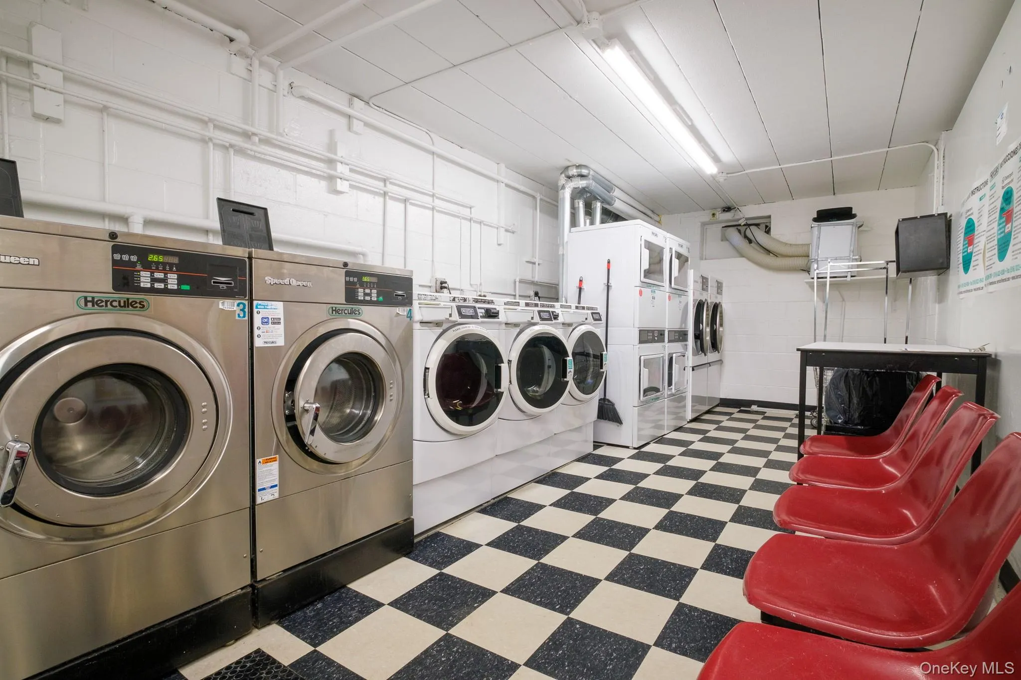838 Pelhamdale Avenue, New Rochelle, NY, 1 Bedroom Bedrooms, 4 Rooms Rooms,1 BathroomBathrooms,Residential Lease,For Rent,Pelhamdale,0,1041926 838 Pelhamdale Avenue, New Rochelle, NY, 1 Bedroom Bedrooms, 4 Rooms Rooms,1 BathroomBathrooms,Residential Lease,For Rent,Pelhamdale,0,1041926