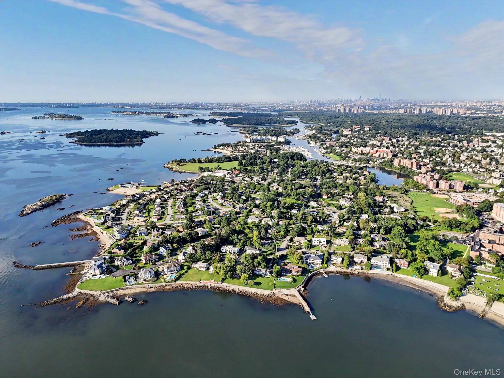 50 Echo Bay Drive, New Rochelle, NY, 5 Bedrooms Bedrooms, 11 Rooms Rooms,6 BathroomsBathrooms,Residential,For Rent,Echo Bay,0,1041927 50 Echo Bay Drive, New Rochelle, NY, 5 Bedrooms Bedrooms, 11 Rooms Rooms,6 BathroomsBathrooms,Residential,For Rent,Echo Bay,0,1041927
