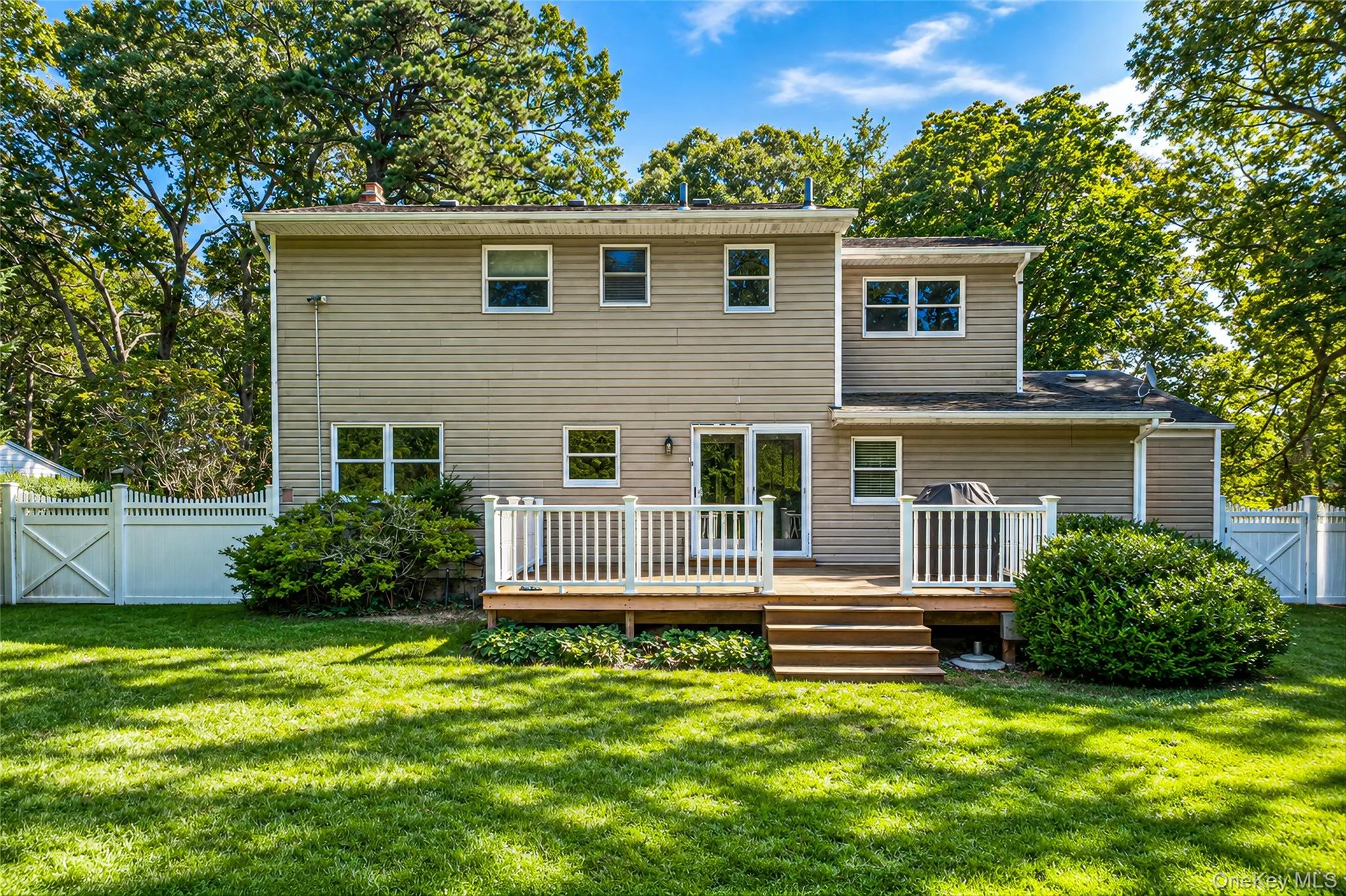 16 Dogwood Drive, Smithtown, NY, 4 Bedrooms Bedrooms, 8 Rooms Rooms,2 BathroomsBathrooms,Residential,For Rent,Dogwood,0,1041929 16 Dogwood Drive, Smithtown, NY, 4 Bedrooms Bedrooms, 8 Rooms Rooms,2 BathroomsBathrooms,Residential,For Rent,Dogwood,0,1041929