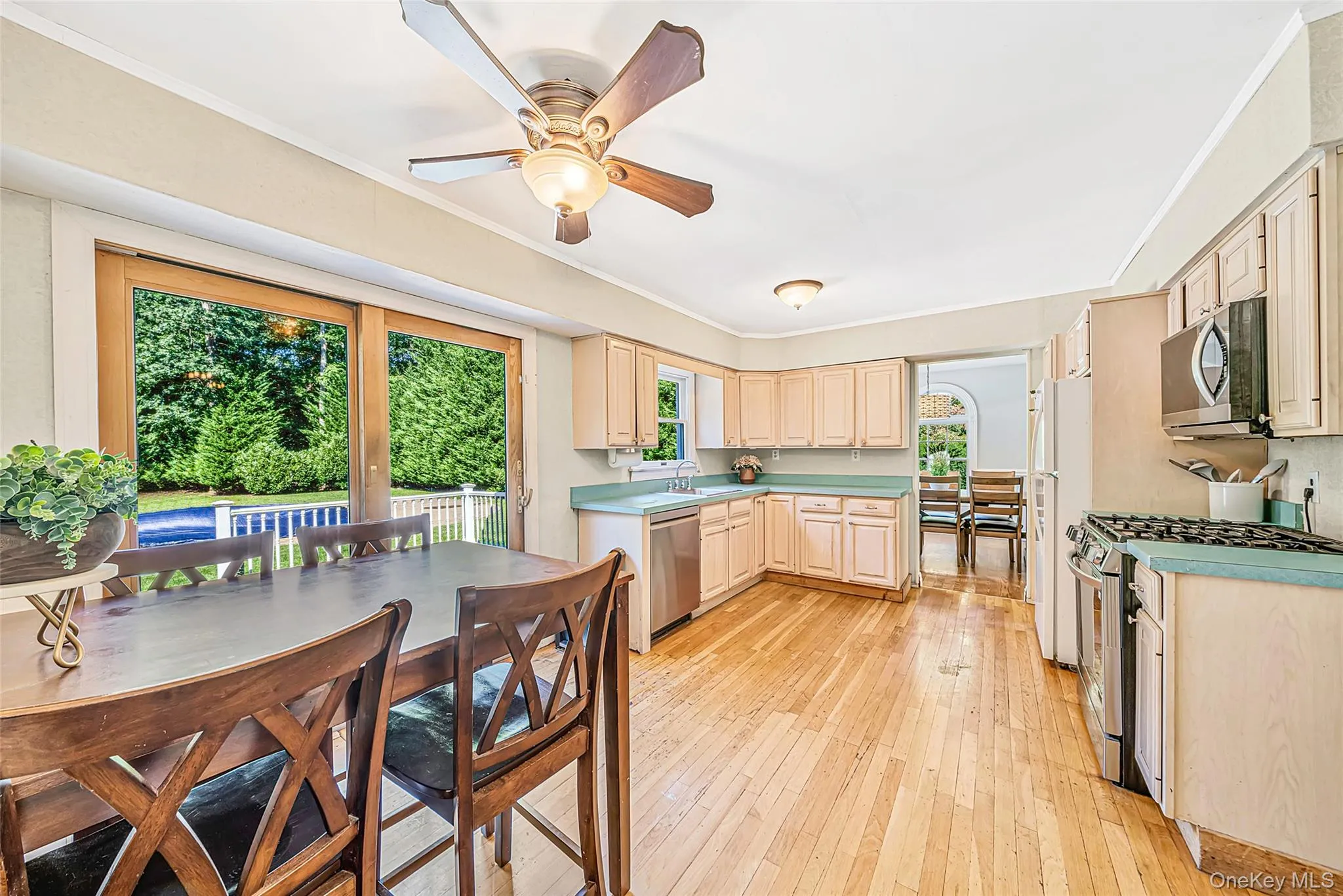 16 Dogwood Drive, Smithtown, NY, 4 Bedrooms Bedrooms, 8 Rooms Rooms,2 BathroomsBathrooms,Residential,For Rent,Dogwood,0,1041929 16 Dogwood Drive, Smithtown, NY, 4 Bedrooms Bedrooms, 8 Rooms Rooms,2 BathroomsBathrooms,Residential,For Rent,Dogwood,0,1041929