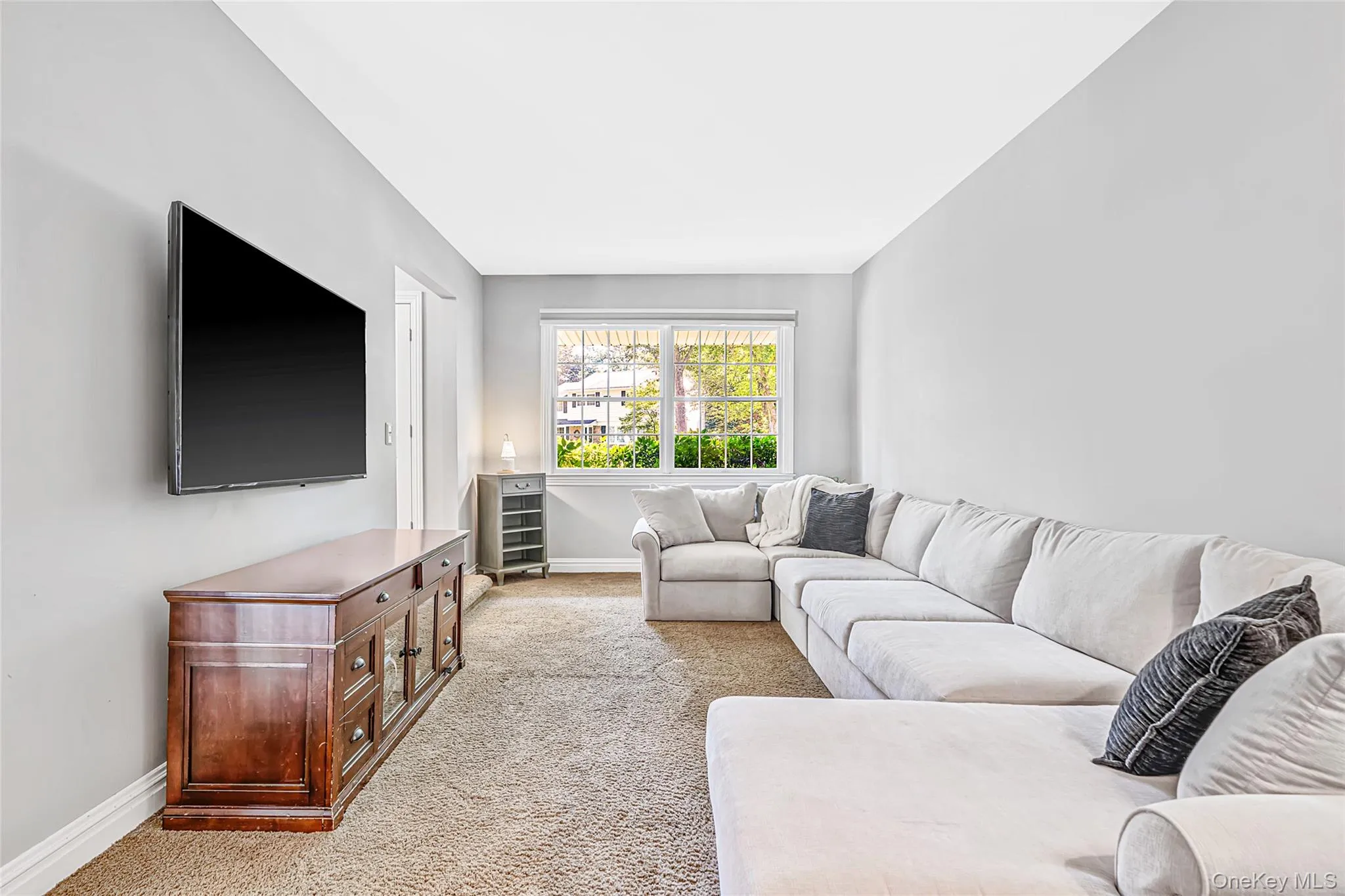 16 Dogwood Drive, Smithtown, NY, 4 Bedrooms Bedrooms, 8 Rooms Rooms,2 BathroomsBathrooms,Residential,For Rent,Dogwood,0,1041929 16 Dogwood Drive, Smithtown, NY, 4 Bedrooms Bedrooms, 8 Rooms Rooms,2 BathroomsBathrooms,Residential,For Rent,Dogwood,0,1041929