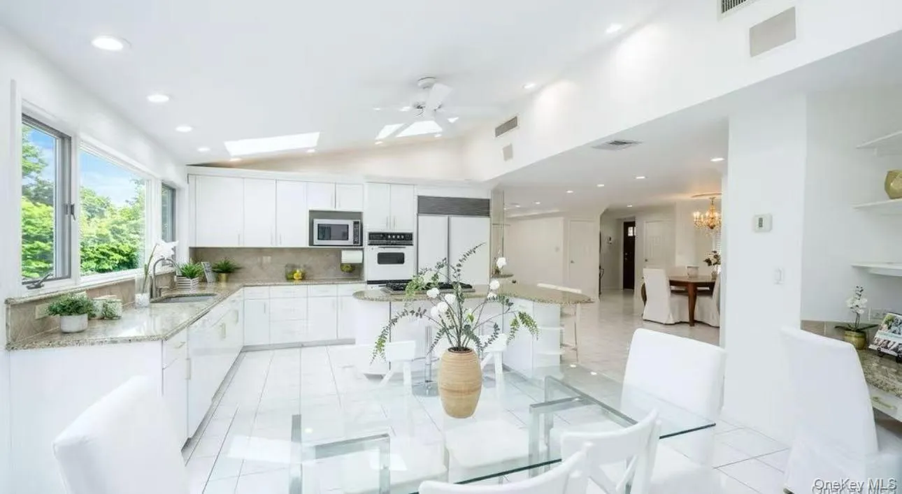 74 Rockland Drive, Oyster Bay, NY, 4 Bedrooms Bedrooms, 8 Rooms Rooms,2 BathroomsBathrooms,Residential Lease,For Rent,Rockland,0,1041941 74 Rockland Drive, Oyster Bay, NY, 4 Bedrooms Bedrooms, 8 Rooms Rooms,2 BathroomsBathrooms,Residential Lease,For Rent,Rockland,0,1041941