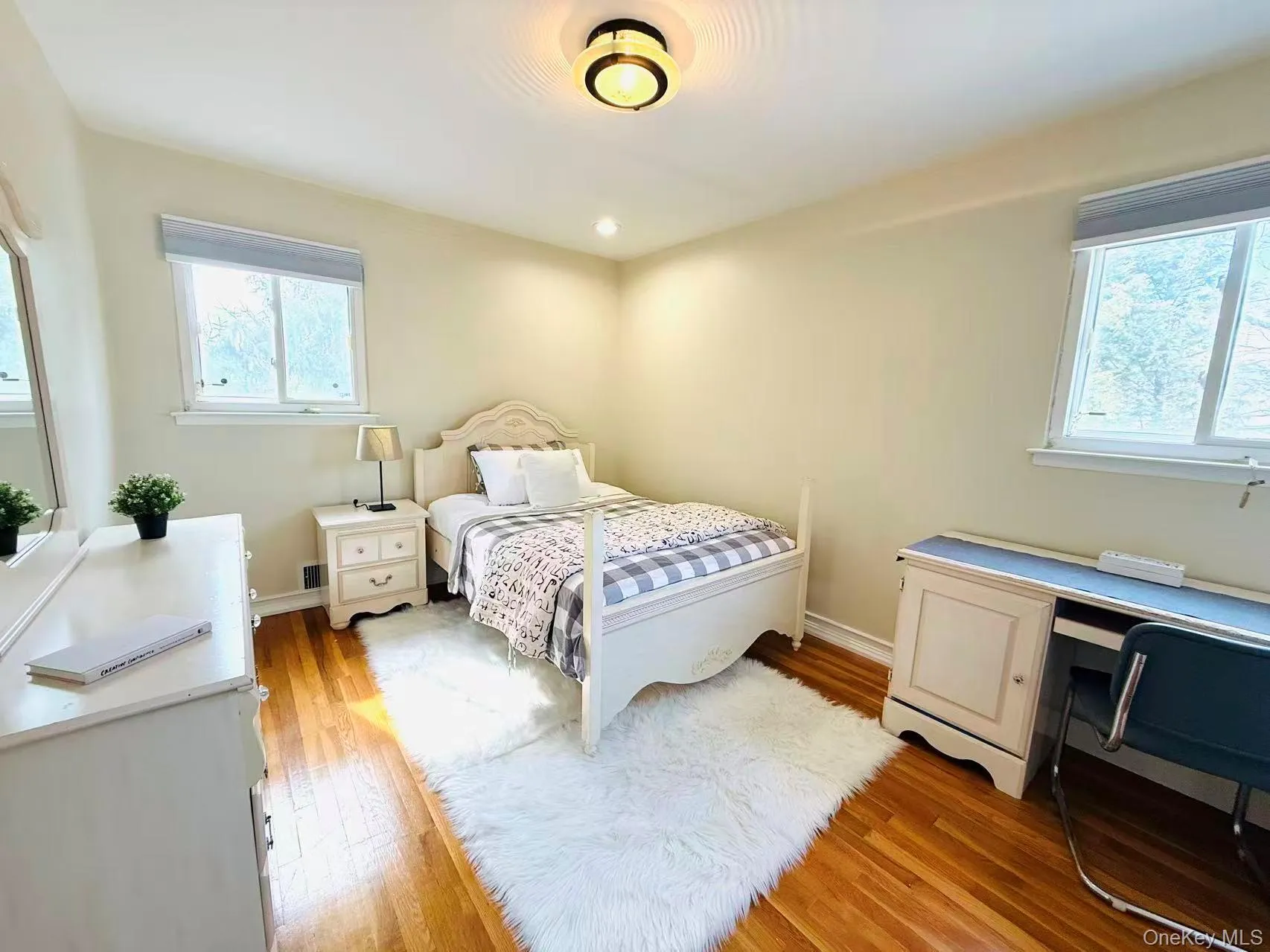 74 Rockland Drive, Oyster Bay, NY, 4 Bedrooms Bedrooms, 8 Rooms Rooms,2 BathroomsBathrooms,Residential Lease,For Rent,Rockland,0,1041941 74 Rockland Drive, Oyster Bay, NY, 4 Bedrooms Bedrooms, 8 Rooms Rooms,2 BathroomsBathrooms,Residential Lease,For Rent,Rockland,0,1041941