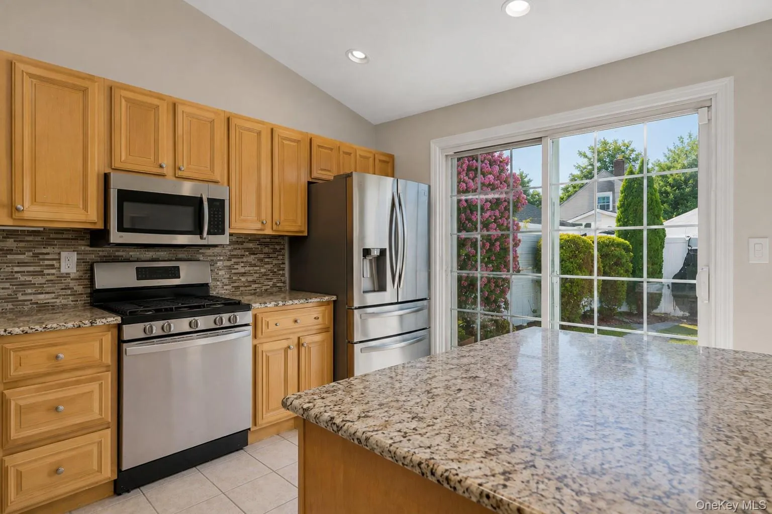 22 Shine Place, Hempstead, NY, 3 Bedrooms Bedrooms, 8 Rooms Rooms,1 BathroomBathrooms,Residential,For Rent,Shine,0,1041942 22 Shine Place, Hempstead, NY, 3 Bedrooms Bedrooms, 8 Rooms Rooms,1 BathroomBathrooms,Residential,For Rent,Shine,0,1041942