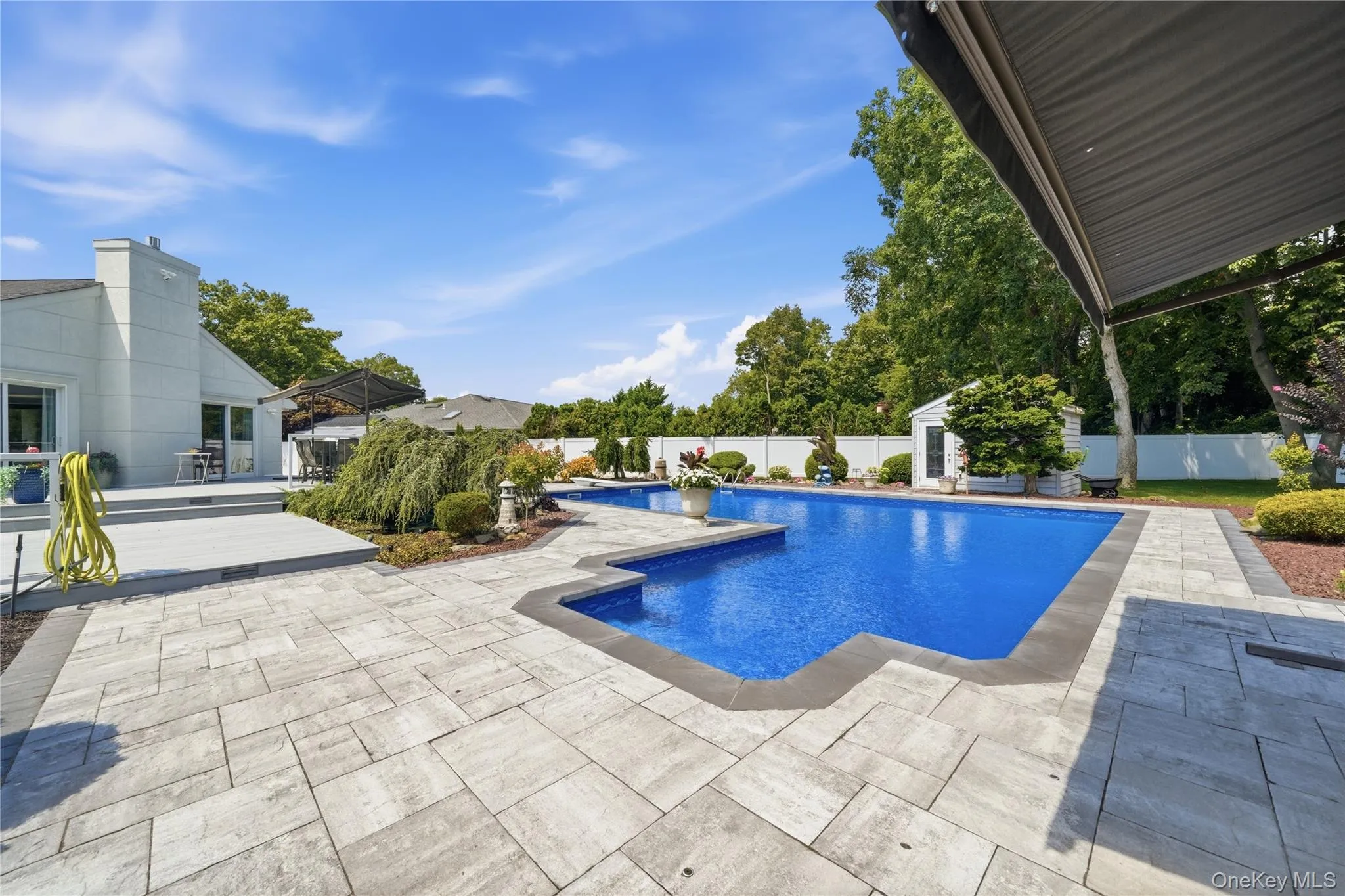 31 Deer Run, Islip, NY, 4 Bedrooms Bedrooms, 10 Rooms Rooms,2 BathroomsBathrooms,Residential,For Rent,Deer,0,1041948 31 Deer Run, Islip, NY, 4 Bedrooms Bedrooms, 10 Rooms Rooms,2 BathroomsBathrooms,Residential,For Rent,Deer,0,1041948