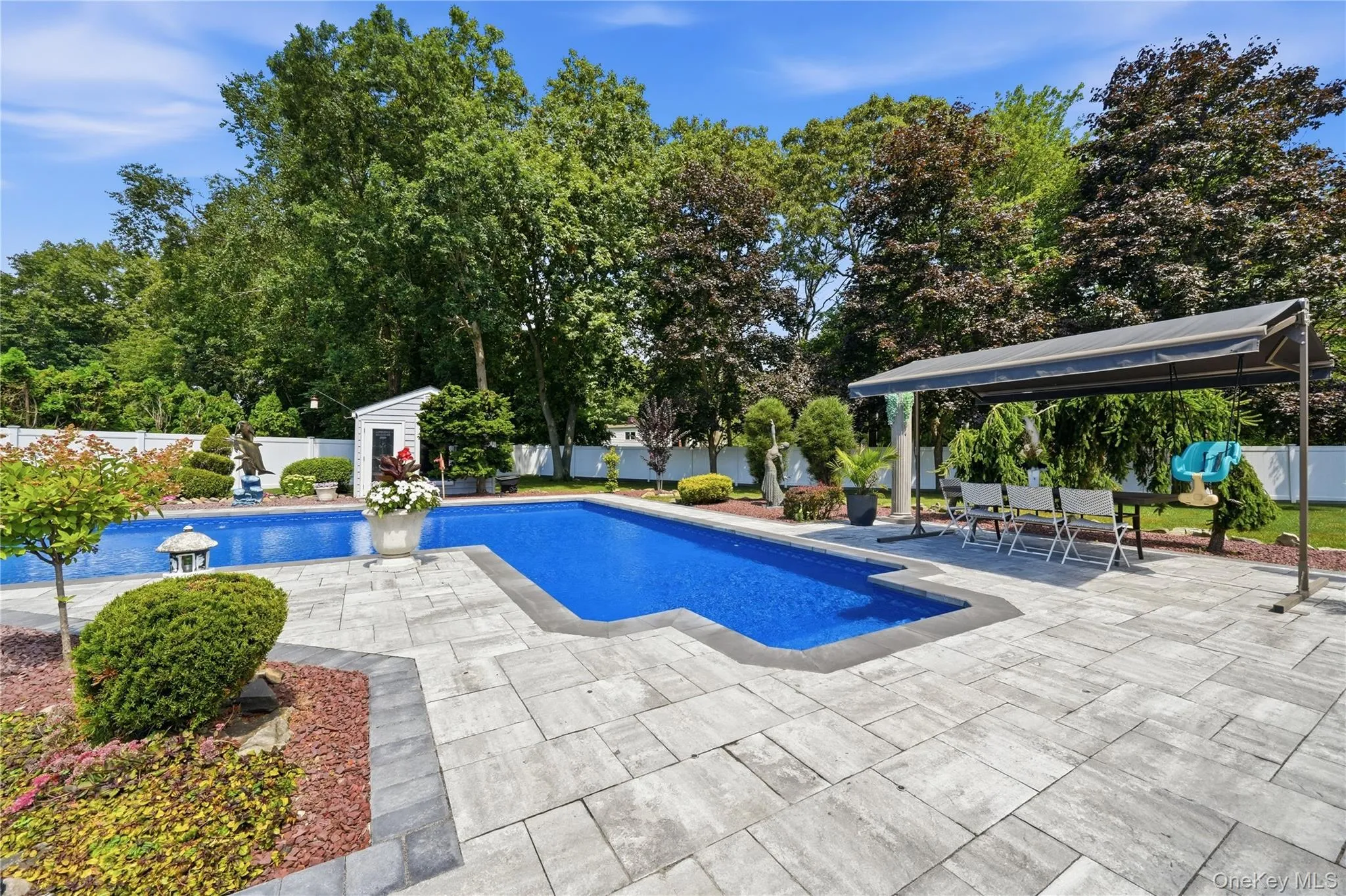 31 Deer Run, Islip, NY, 4 Bedrooms Bedrooms, 10 Rooms Rooms,2 BathroomsBathrooms,Residential,For Rent,Deer,0,1041948 31 Deer Run, Islip, NY, 4 Bedrooms Bedrooms, 10 Rooms Rooms,2 BathroomsBathrooms,Residential,For Rent,Deer,0,1041948