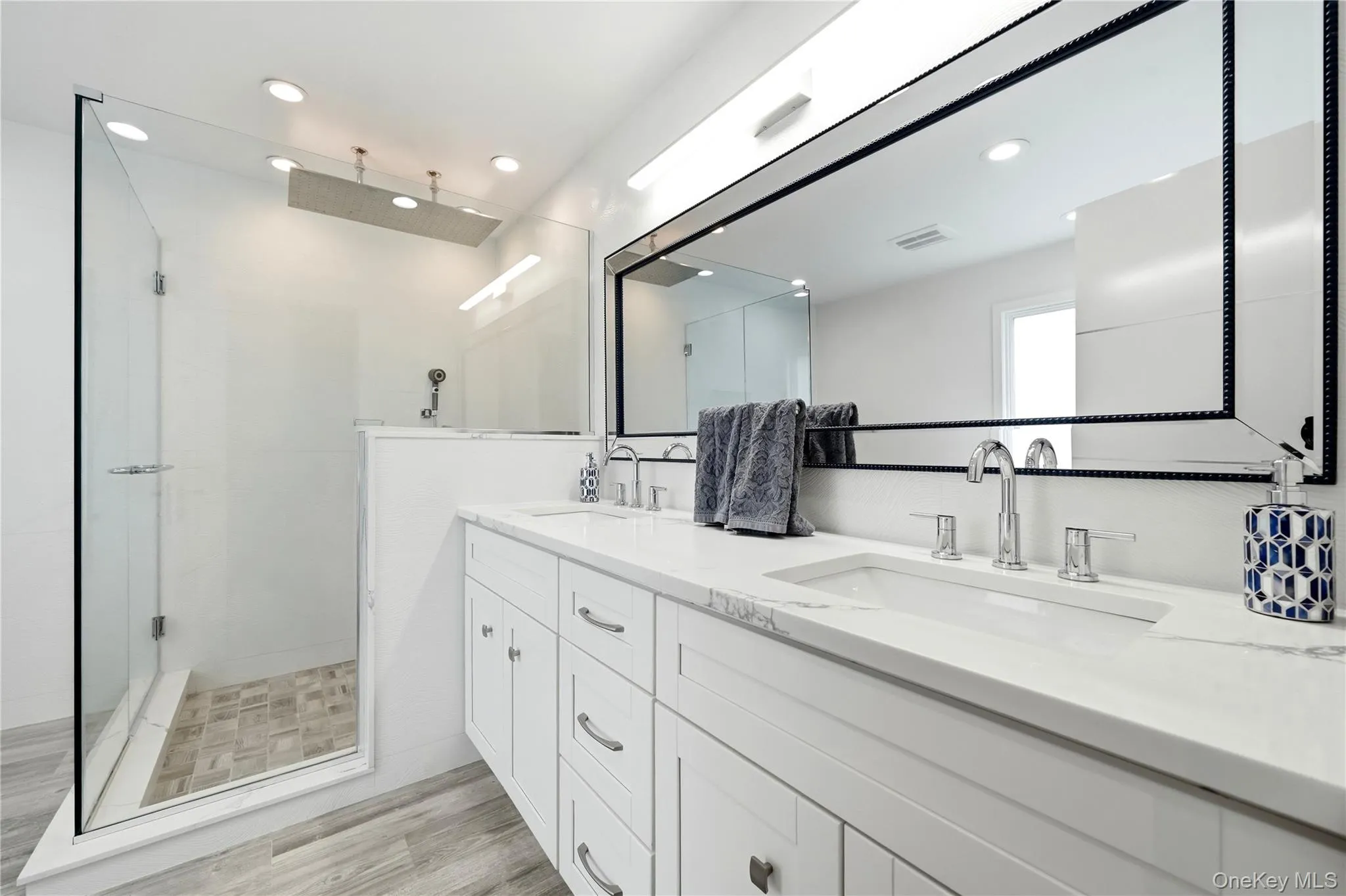 31 Deer Run, Islip, NY, 4 Bedrooms Bedrooms, 10 Rooms Rooms,2 BathroomsBathrooms,Residential,For Rent,Deer,0,1041948 31 Deer Run, Islip, NY, 4 Bedrooms Bedrooms, 10 Rooms Rooms,2 BathroomsBathrooms,Residential,For Rent,Deer,0,1041948