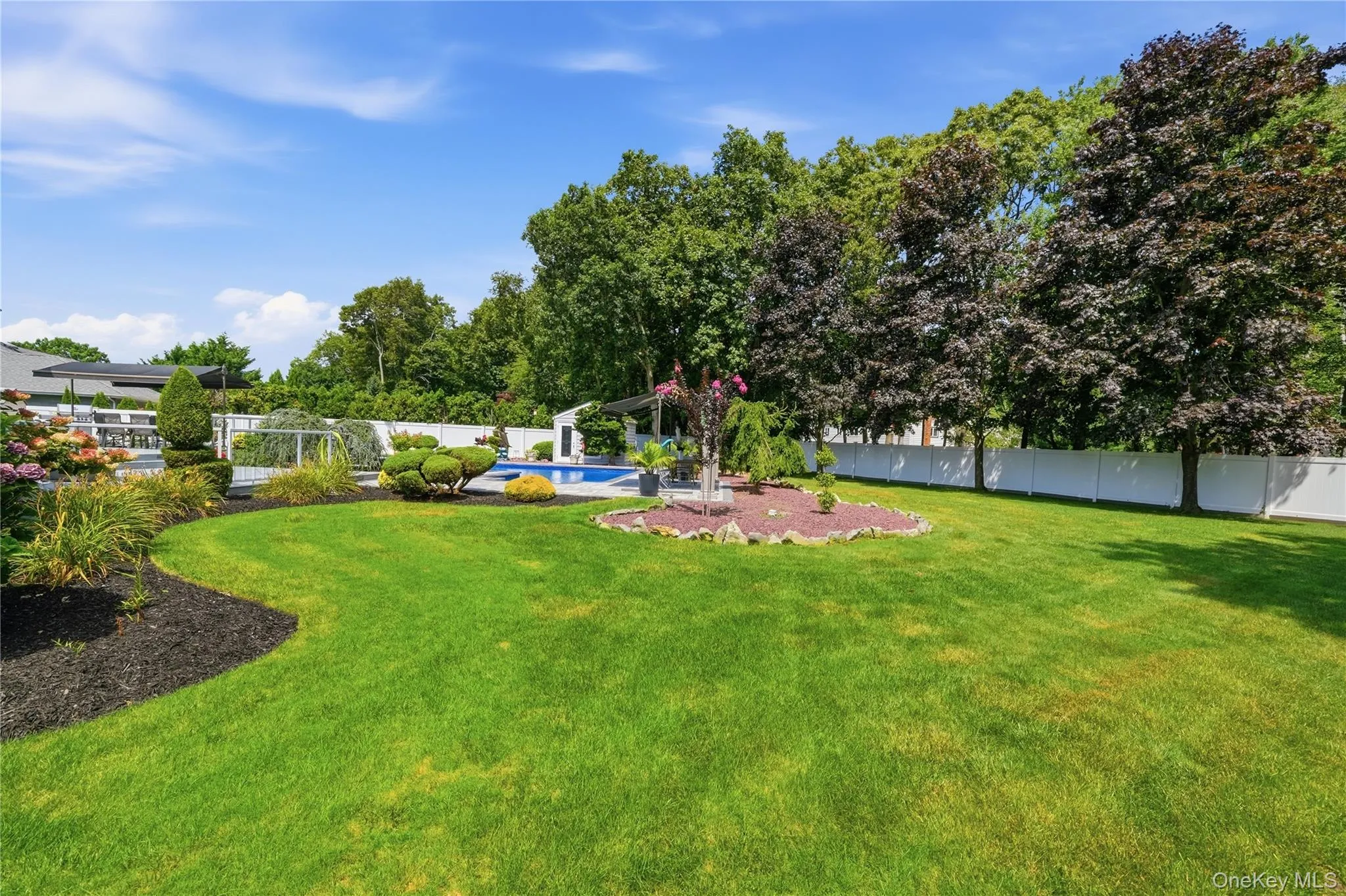 31 Deer Run, Islip, NY, 4 Bedrooms Bedrooms, 10 Rooms Rooms,2 BathroomsBathrooms,Residential,For Rent,Deer,0,1041948 31 Deer Run, Islip, NY, 4 Bedrooms Bedrooms, 10 Rooms Rooms,2 BathroomsBathrooms,Residential,For Rent,Deer,0,1041948