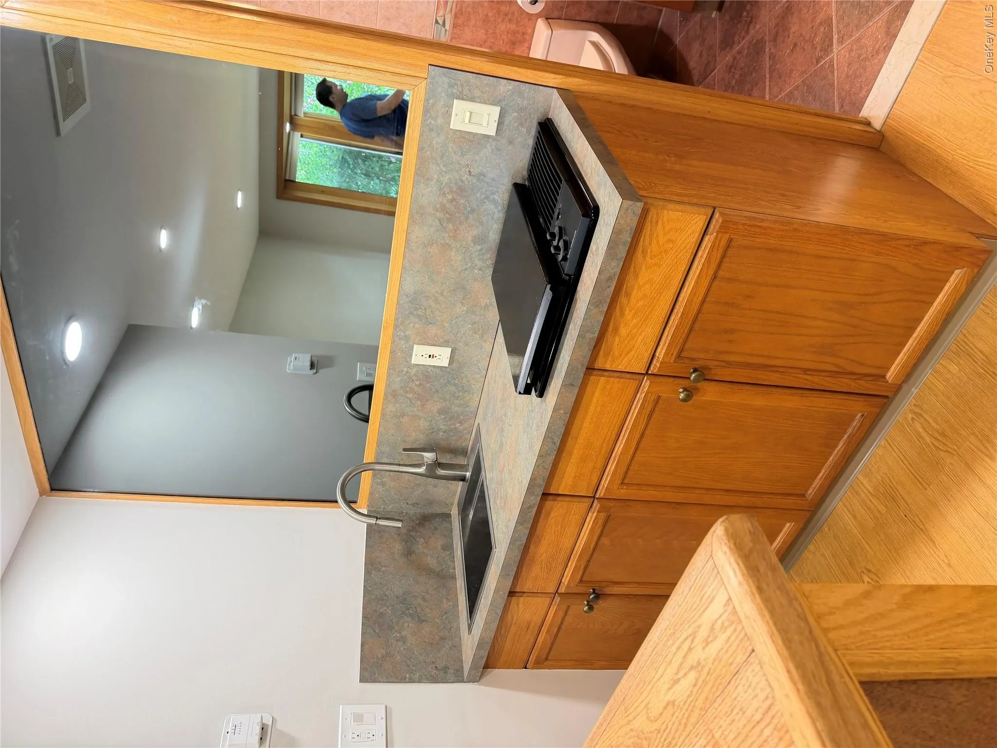 110 Clinton Avenue, Brookhaven, NY, 1 Bedroom Bedrooms, 2 Room Rooms,1 BathroomBathrooms,Residential Lease,For Rent,Clinton,0,1041954 110 Clinton Avenue, Brookhaven, NY, 1 Bedroom Bedrooms, 2 Room Rooms,1 BathroomBathrooms,Residential Lease,For Rent,Clinton,0,1041954