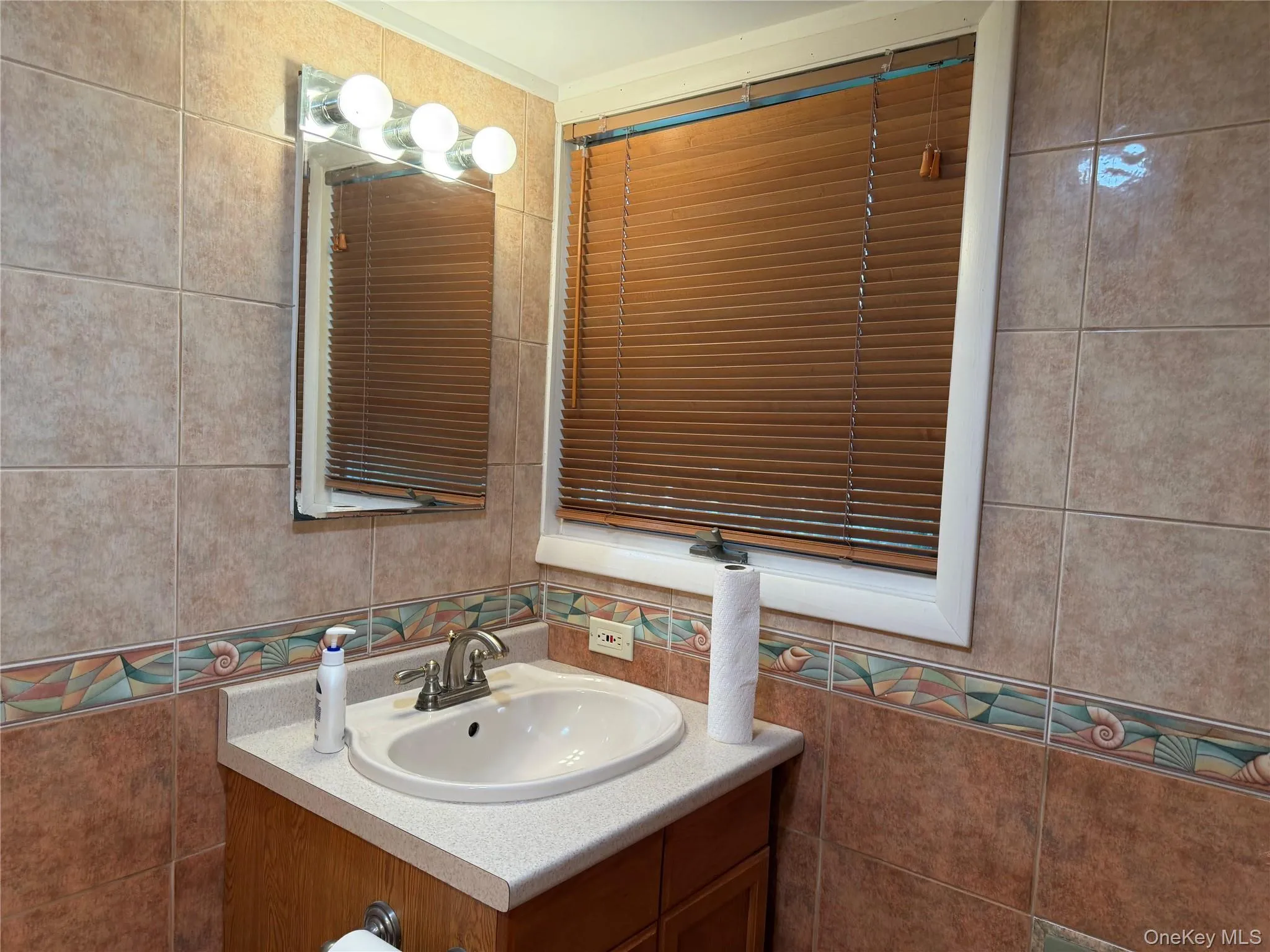110 Clinton Avenue, Brookhaven, NY, 1 Bedroom Bedrooms, 2 Room Rooms,1 BathroomBathrooms,Residential Lease,For Rent,Clinton,0,1041954 110 Clinton Avenue, Brookhaven, NY, 1 Bedroom Bedrooms, 2 Room Rooms,1 BathroomBathrooms,Residential Lease,For Rent,Clinton,0,1041954