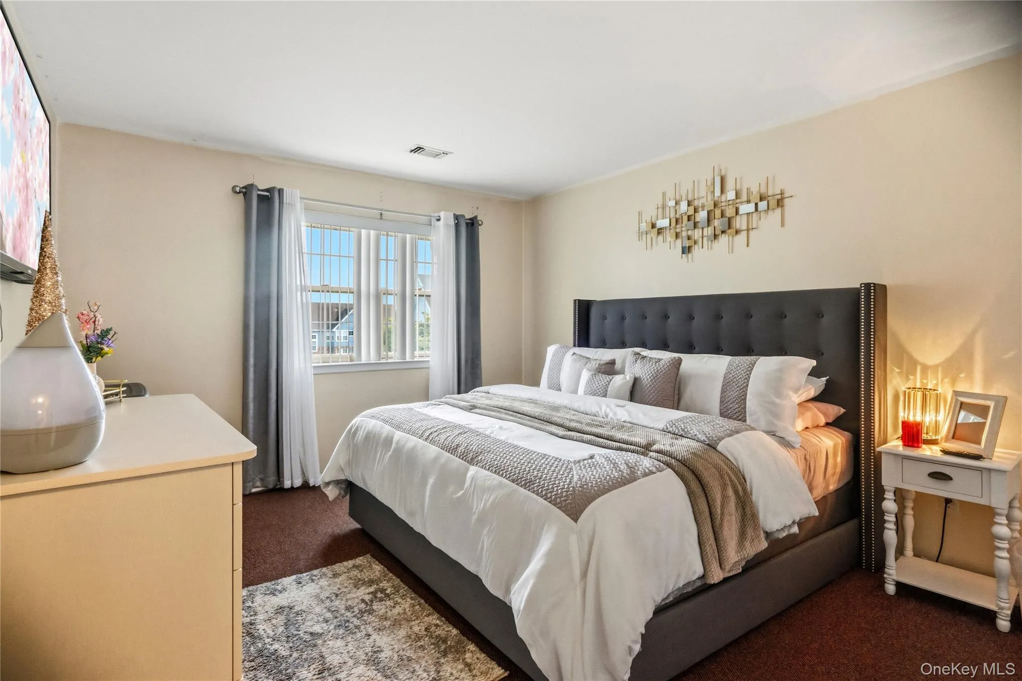 15 Springfield Circle, Islip, NY, 3 Bedrooms Bedrooms, 6 Rooms Rooms,2 BathroomsBathrooms,Residential,For Rent,Springfield,0,1041958 15 Springfield Circle, Islip, NY, 3 Bedrooms Bedrooms, 6 Rooms Rooms,2 BathroomsBathrooms,Residential,For Rent,Springfield,0,1041958