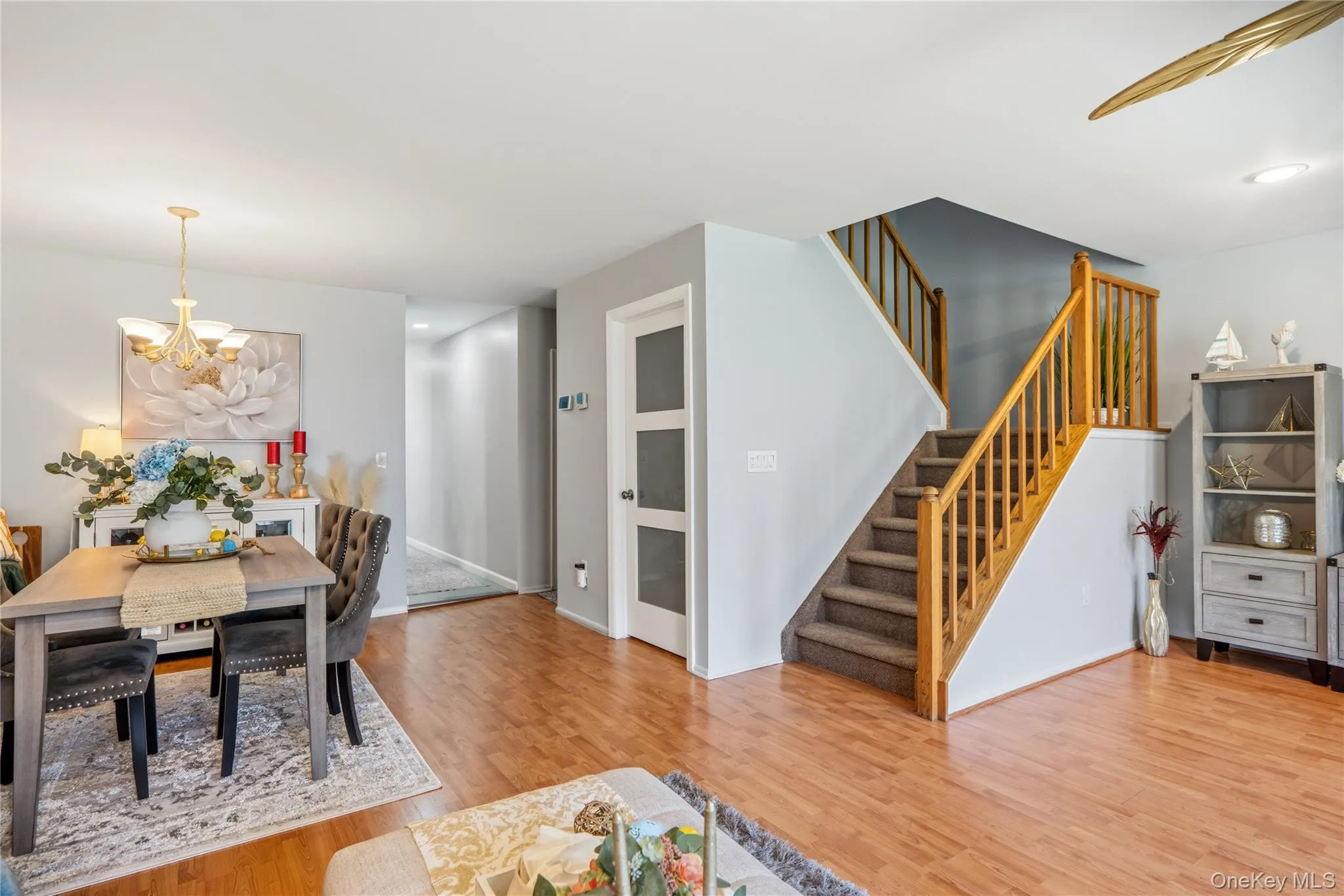 15 Springfield Circle, Islip, NY, 3 Bedrooms Bedrooms, 6 Rooms Rooms,2 BathroomsBathrooms,Residential,For Rent,Springfield,0,1041958 15 Springfield Circle, Islip, NY, 3 Bedrooms Bedrooms, 6 Rooms Rooms,2 BathroomsBathrooms,Residential,For Rent,Springfield,0,1041958