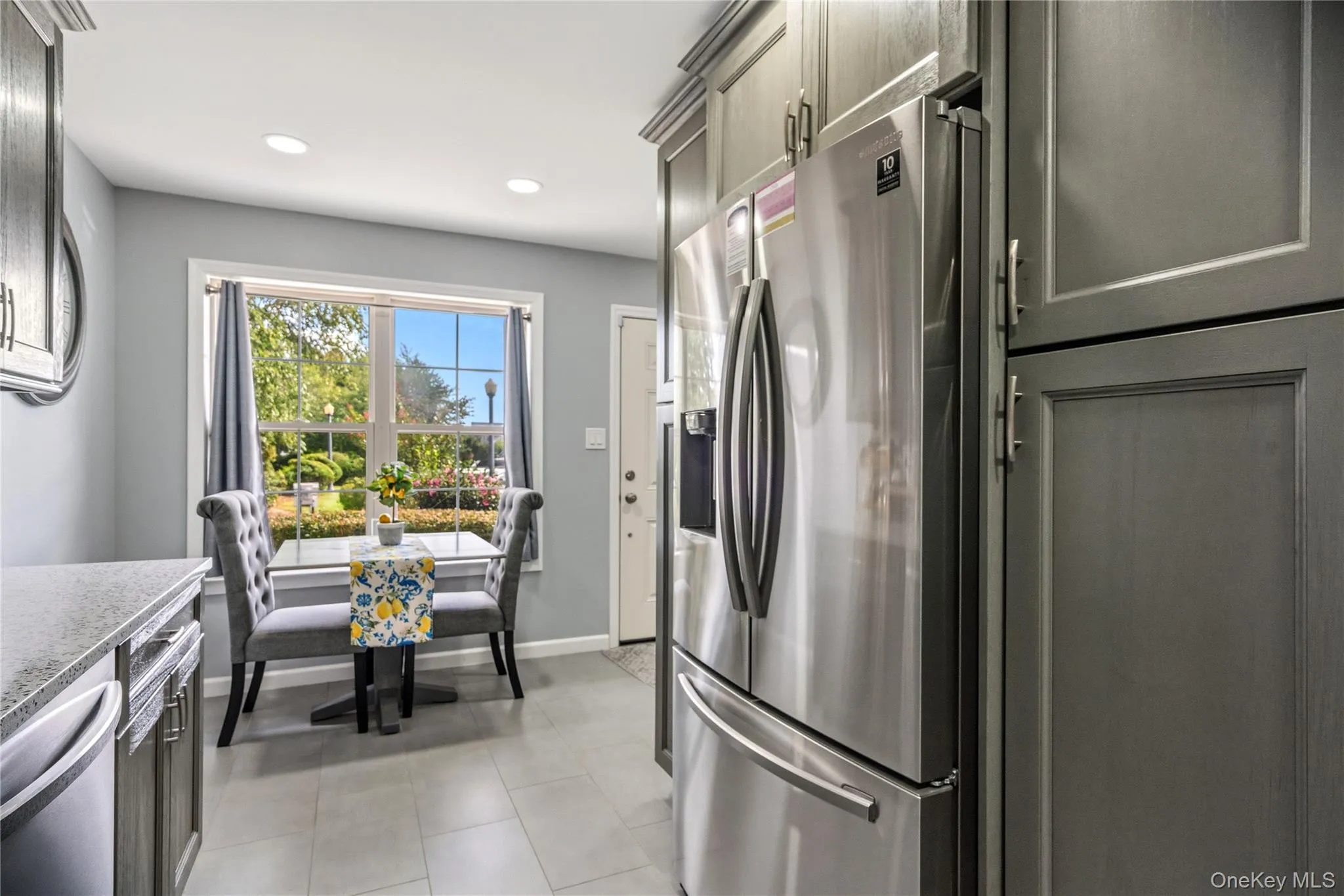 15 Springfield Circle, Islip, NY, 3 Bedrooms Bedrooms, 6 Rooms Rooms,2 BathroomsBathrooms,Residential,For Rent,Springfield,0,1041958 15 Springfield Circle, Islip, NY, 3 Bedrooms Bedrooms, 6 Rooms Rooms,2 BathroomsBathrooms,Residential,For Rent,Springfield,0,1041958