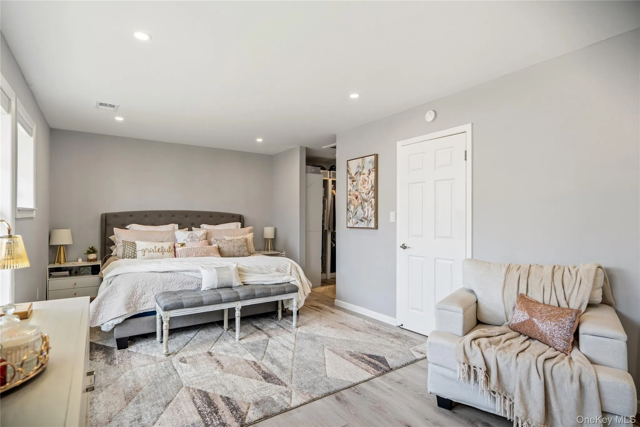 15 Springfield Circle, Islip, NY, 3 Bedrooms Bedrooms, 6 Rooms Rooms,2 BathroomsBathrooms,Residential,For Rent,Springfield,0,1041958 15 Springfield Circle, Islip, NY, 3 Bedrooms Bedrooms, 6 Rooms Rooms,2 BathroomsBathrooms,Residential,For Rent,Springfield,0,1041958