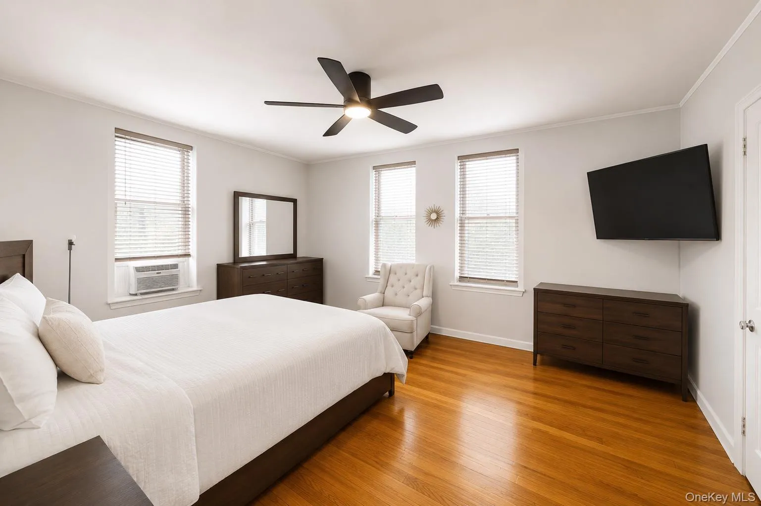 472 Gramatan Avenue, Mount Vernon, NY, 2 Bedroom Bedrooms, 5 Room Rooms,1 BathroomBathrooms,Residential Lease,For Rent,Gramatan,0,1041959 472 Gramatan Avenue, Mount Vernon, NY, 2 Bedroom Bedrooms, 5 Room Rooms,1 BathroomBathrooms,Residential Lease,For Rent,Gramatan,0,1041959