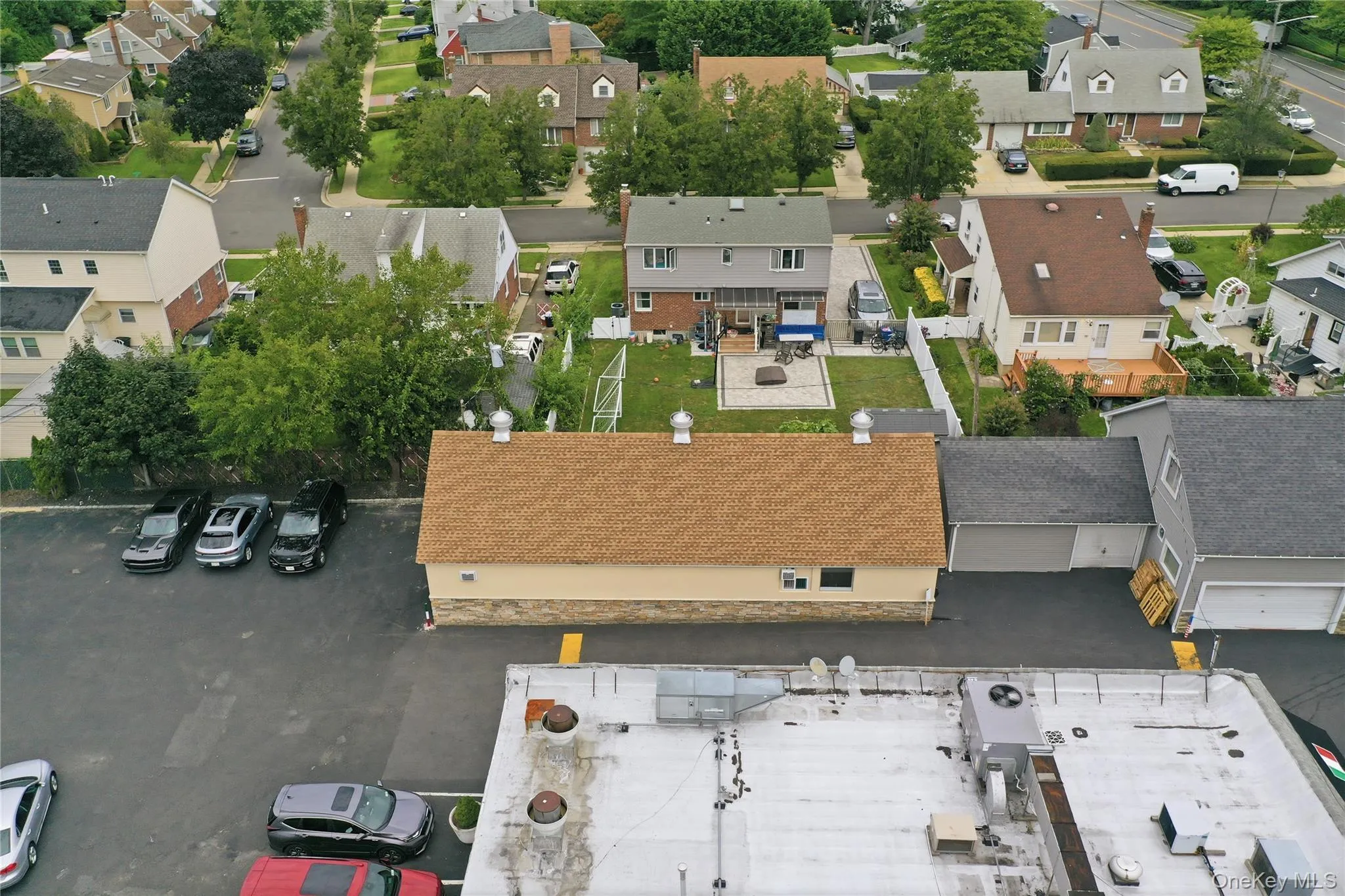 401 Herricks Road, North Hempstead, NY, ,Commercial Lease,For Rent,Herricks,0,1041962 401 Herricks Road, North Hempstead, NY, ,Commercial Lease,For Rent,Herricks,0,1041962